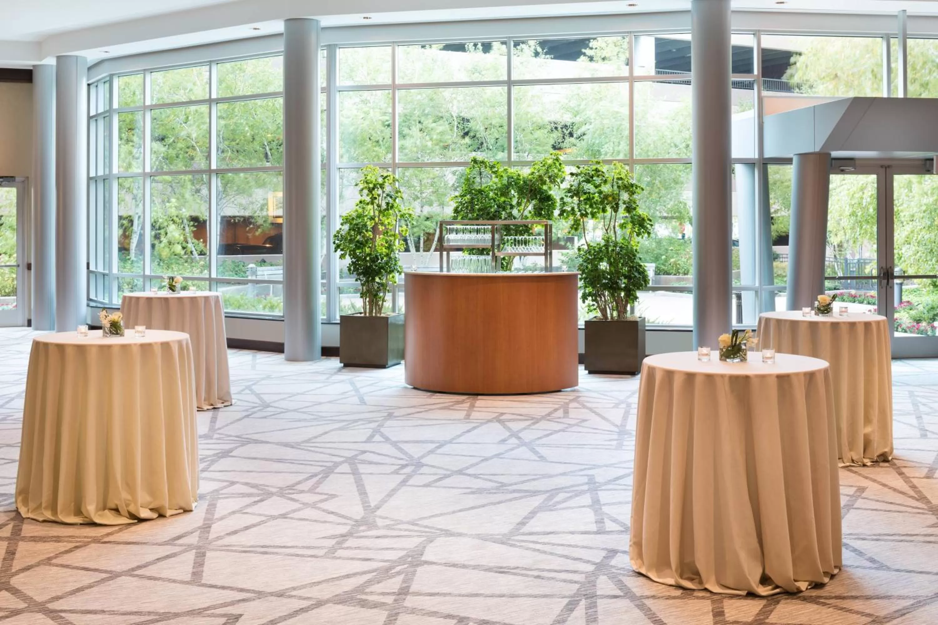 Meeting/conference room in The Westin Edina Galleria