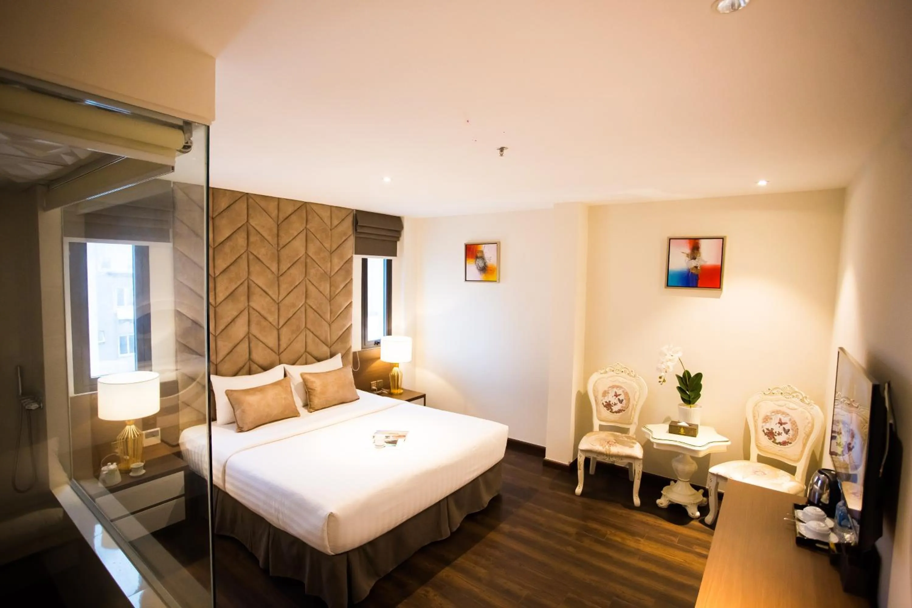 Bed in Diamond Hill Hotel