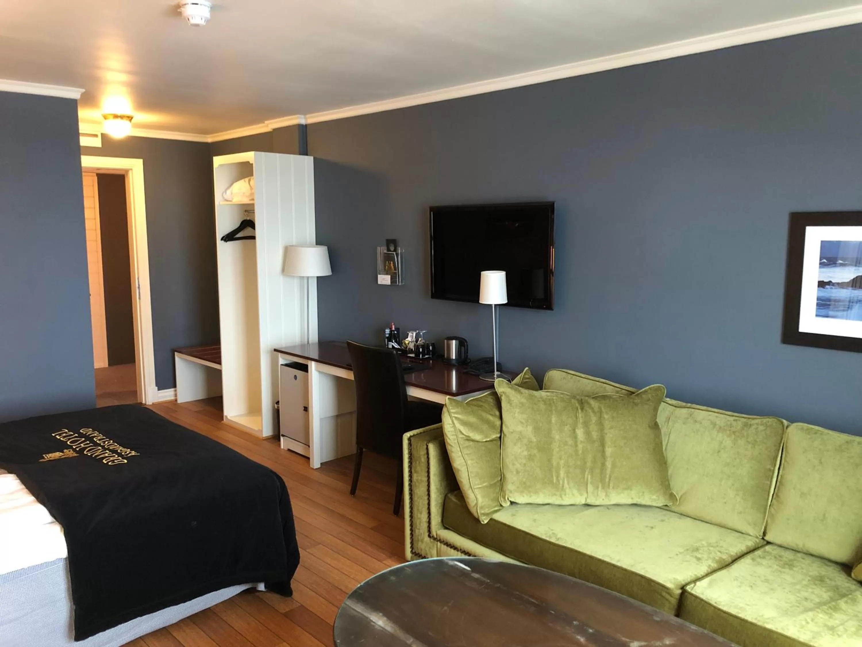 Photo of the whole room in Grand Hotel Åsgårdstrand - Unike Hoteller