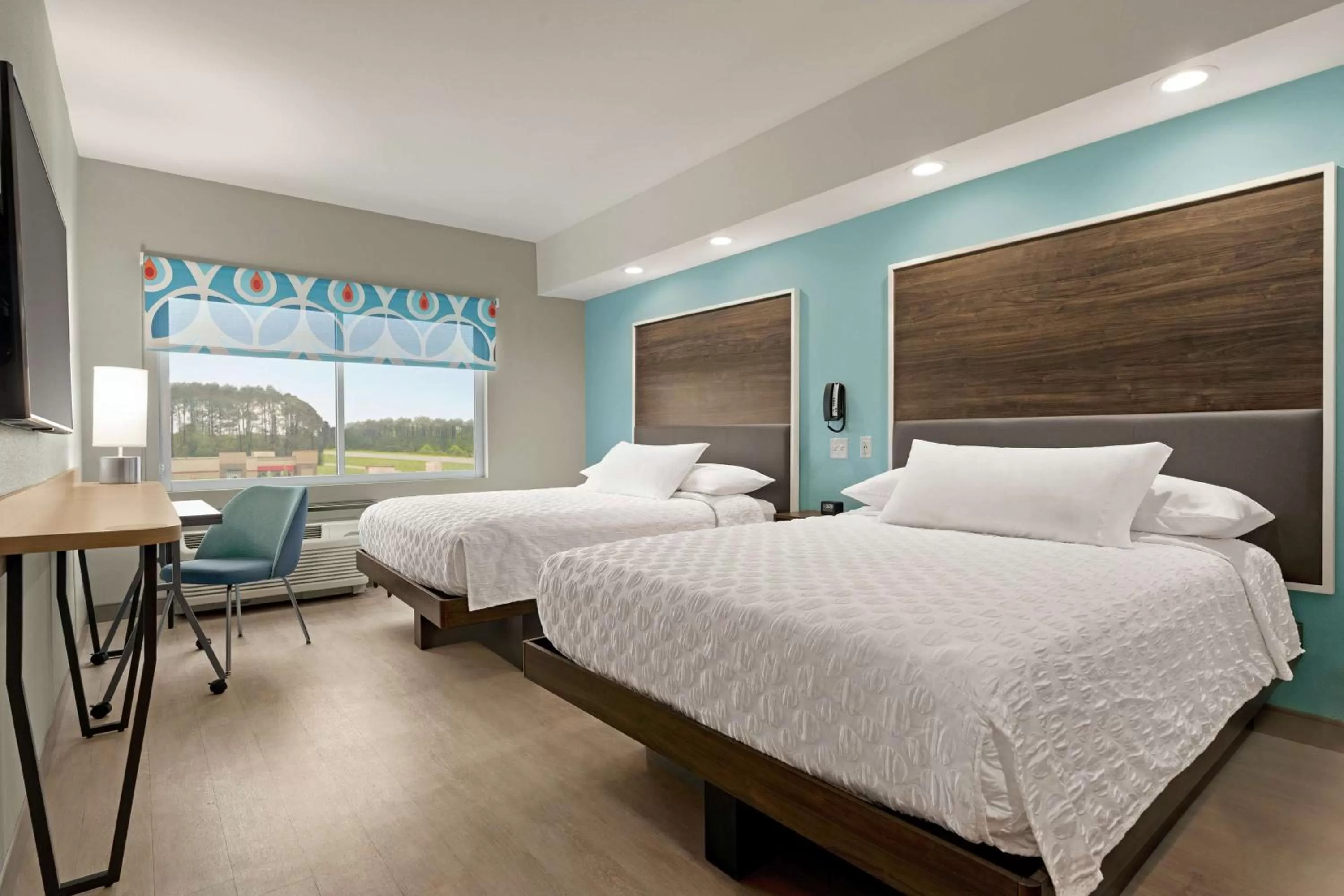 Bed in Tru By Hilton Florence I-95