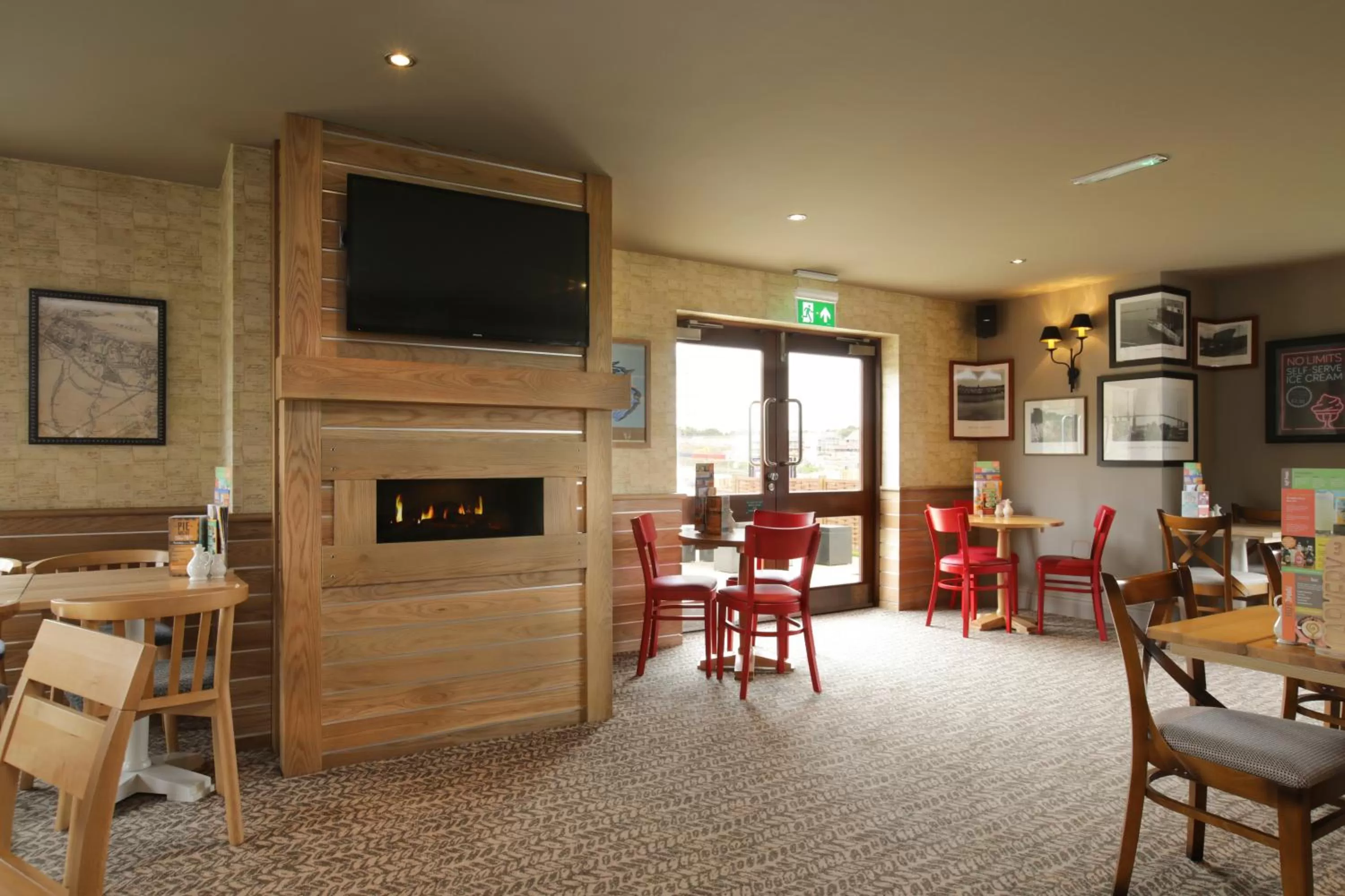 Restaurant/places to eat in Spring River Ebbsfleet by Marston's Inns