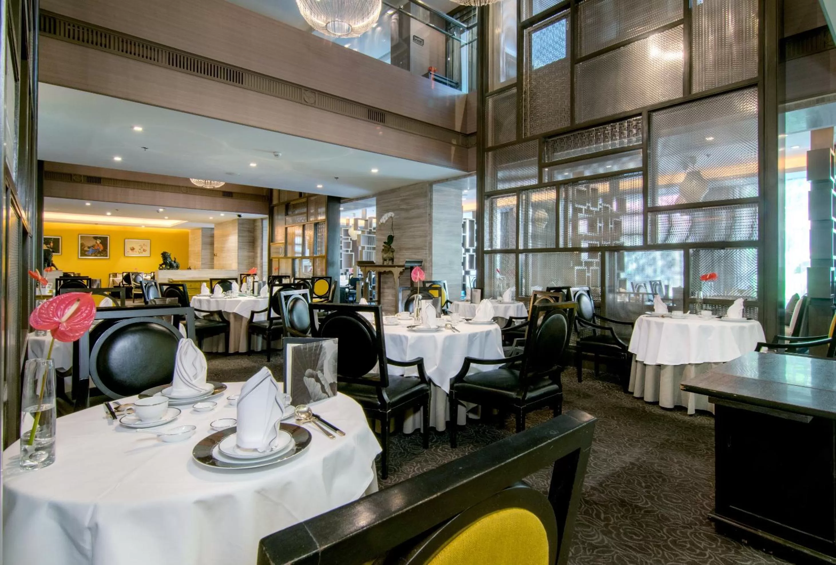 Restaurant/places to eat in The Sukosol Hotel