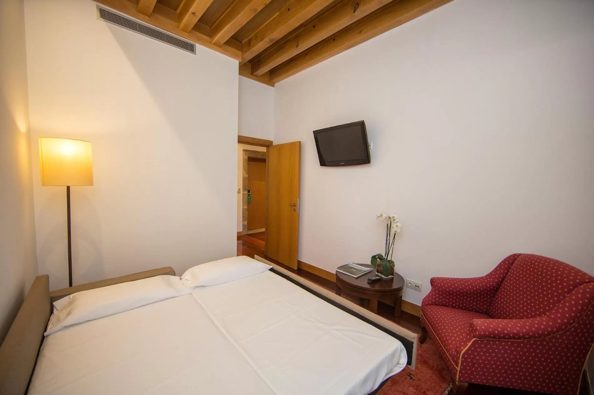 Bed in San Francisco Hotel Monumento