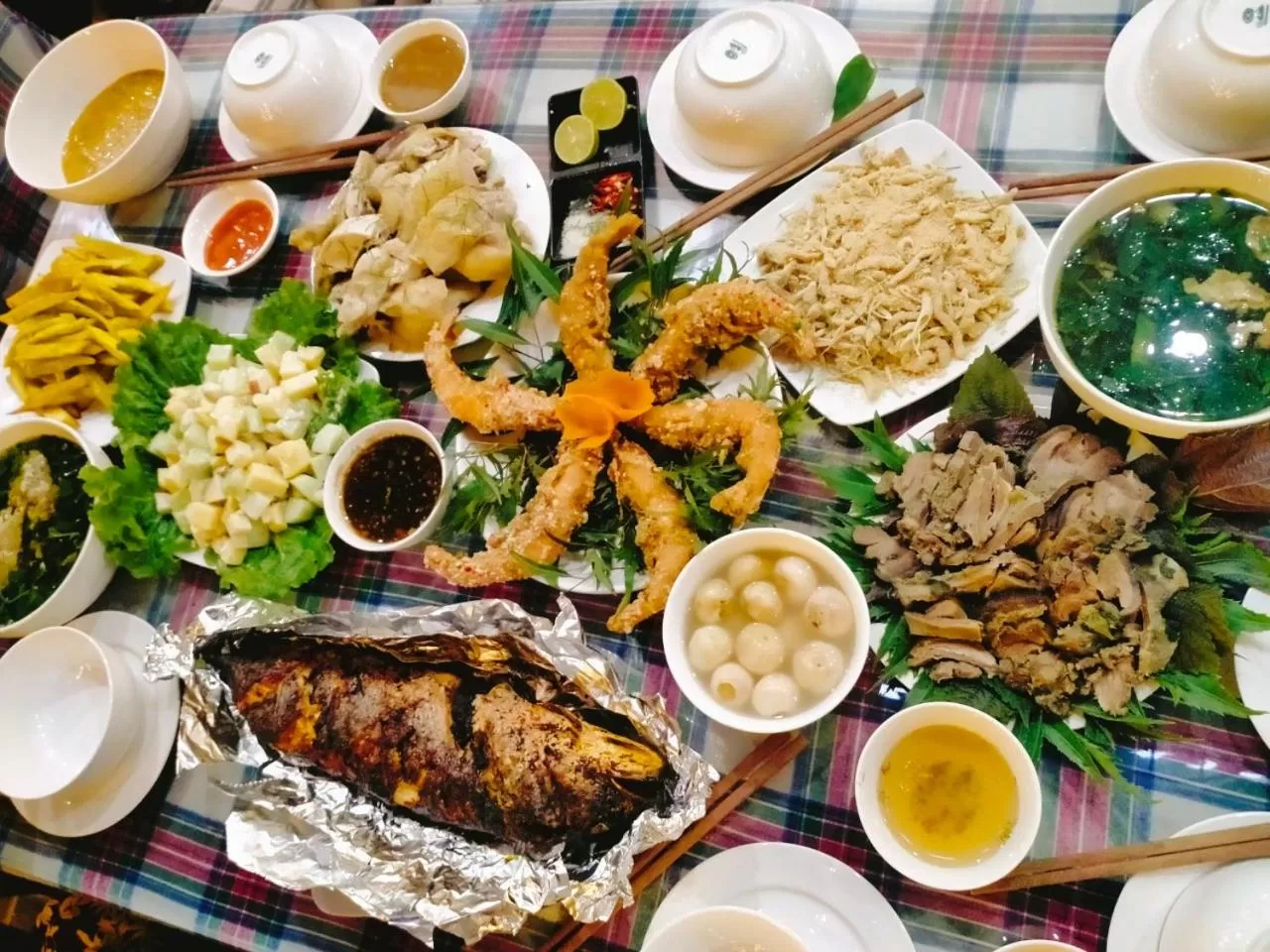 Food and drinks in Lotus Hotel Ninh Bình