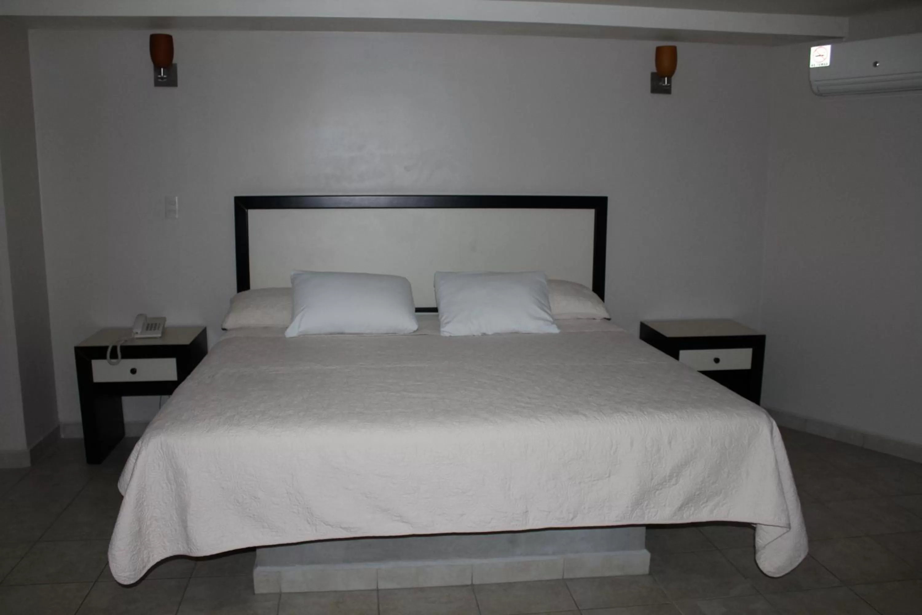 Bed in Hotel Florencia Poza Rica