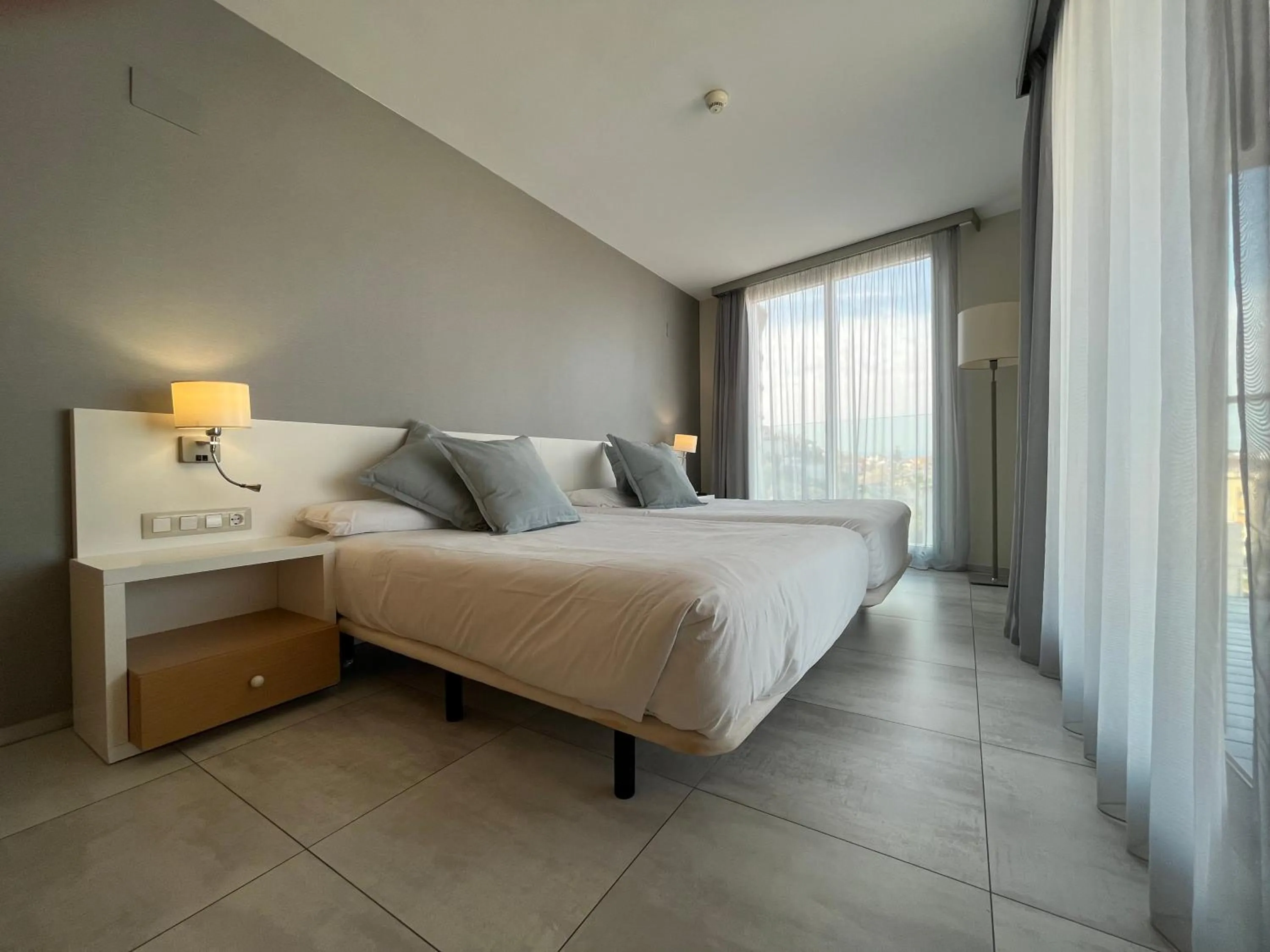 Photo of the whole room in Ágora Spa & Resort