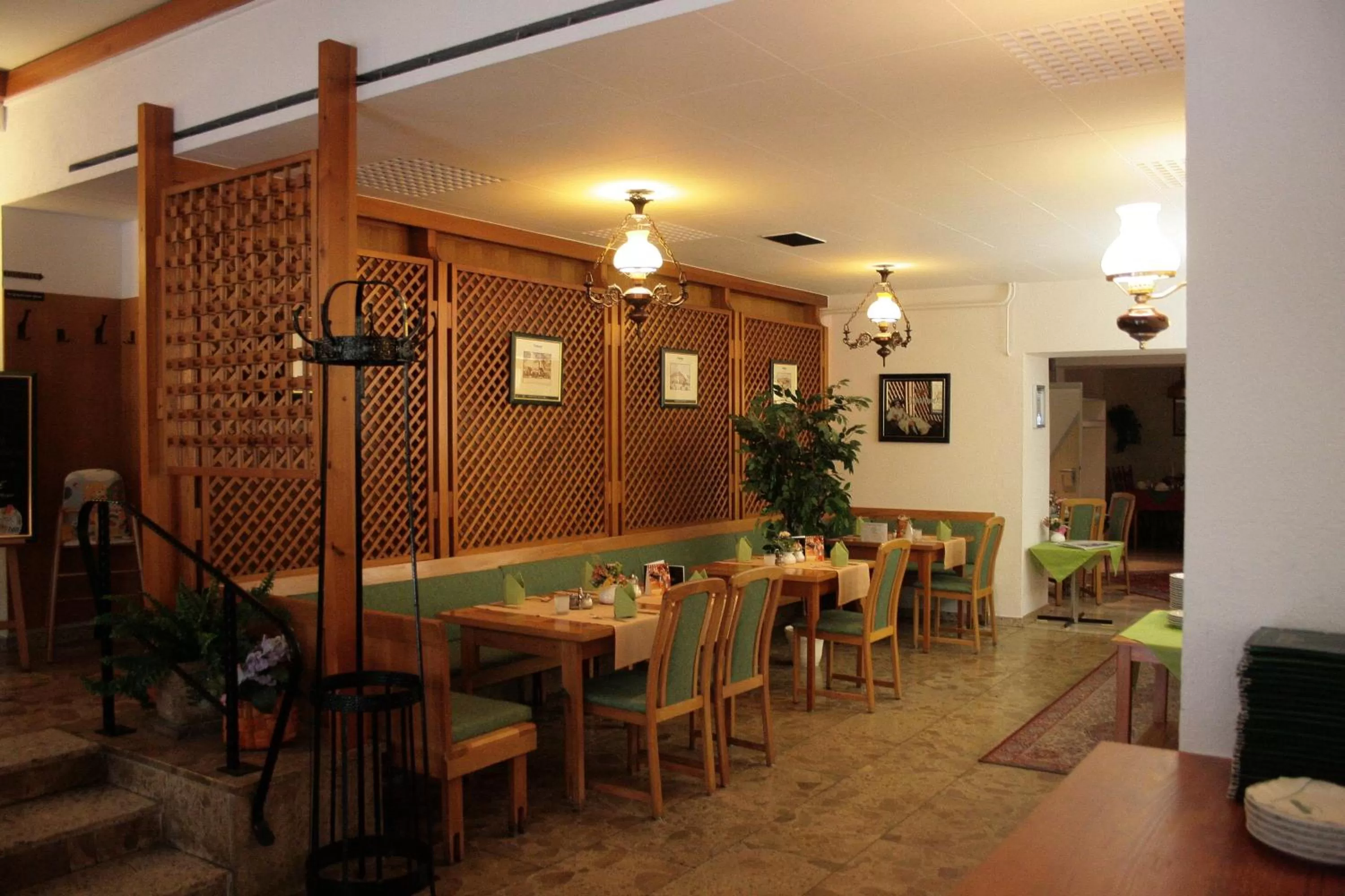 Restaurant/places to eat in Hotel Sächsischer Hof