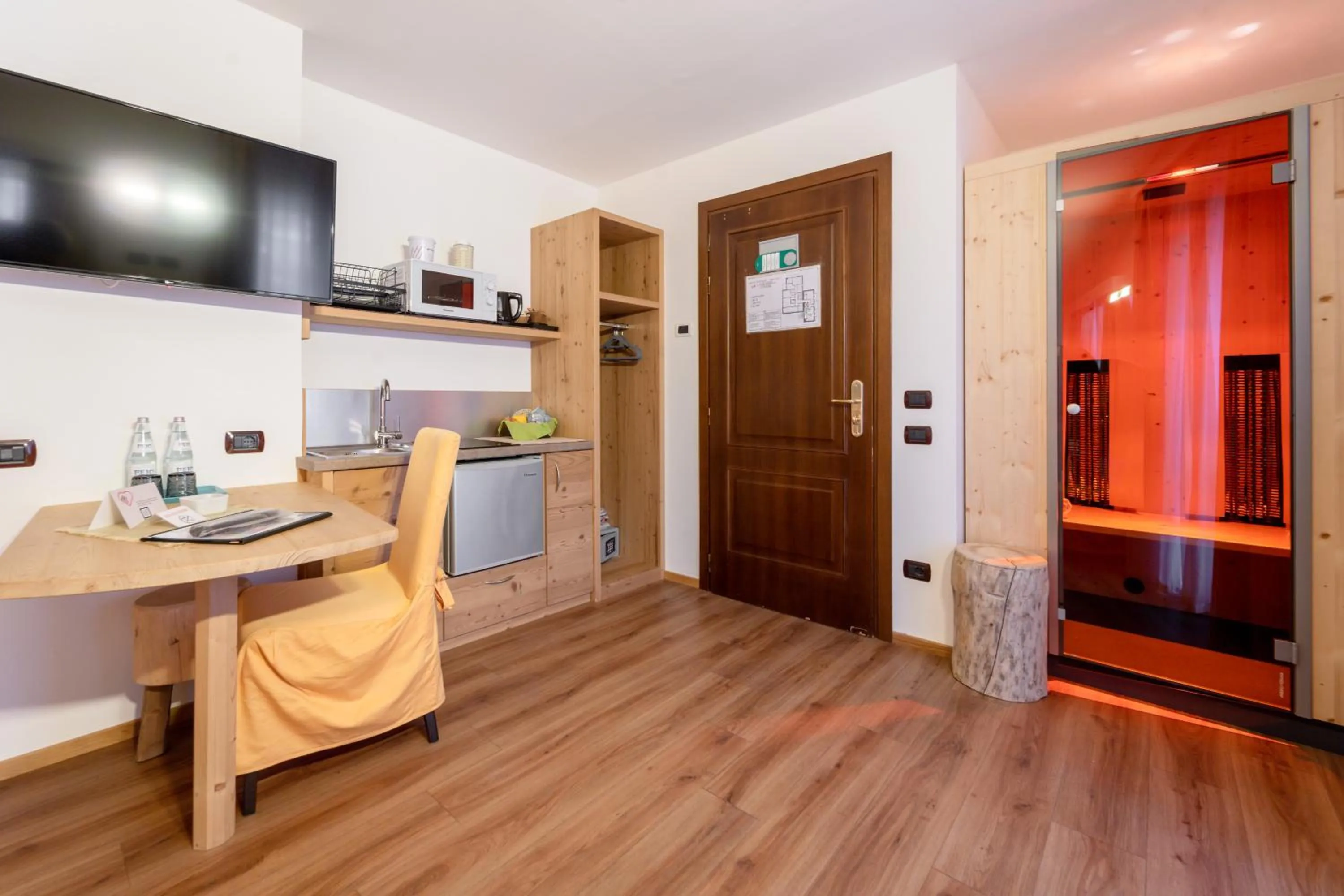 Photo of the whole room in Negritella Sweet Hotel