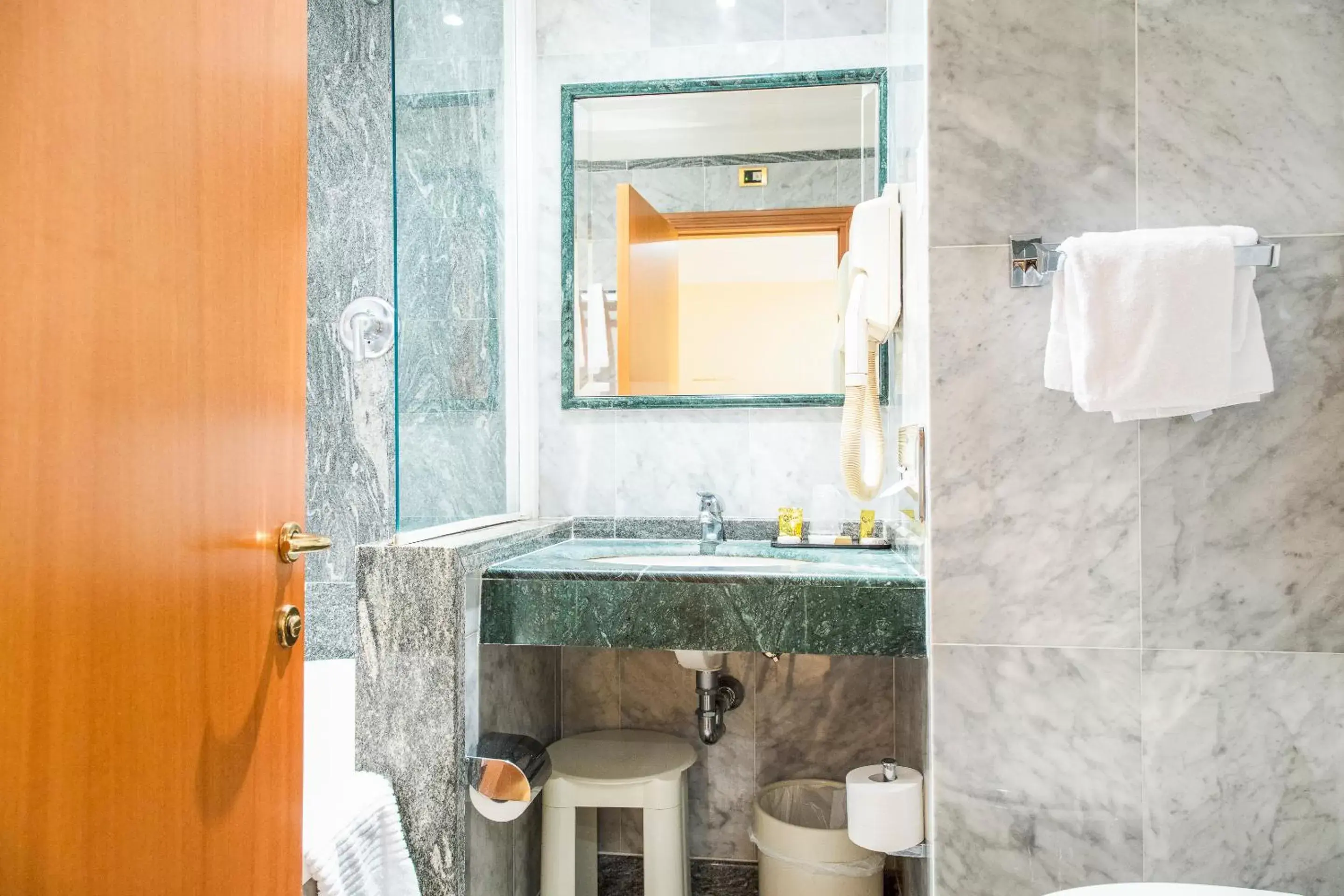 Standard Twin Room in Vibe Nazionale Standard Twin Room in Vibe Nazionale