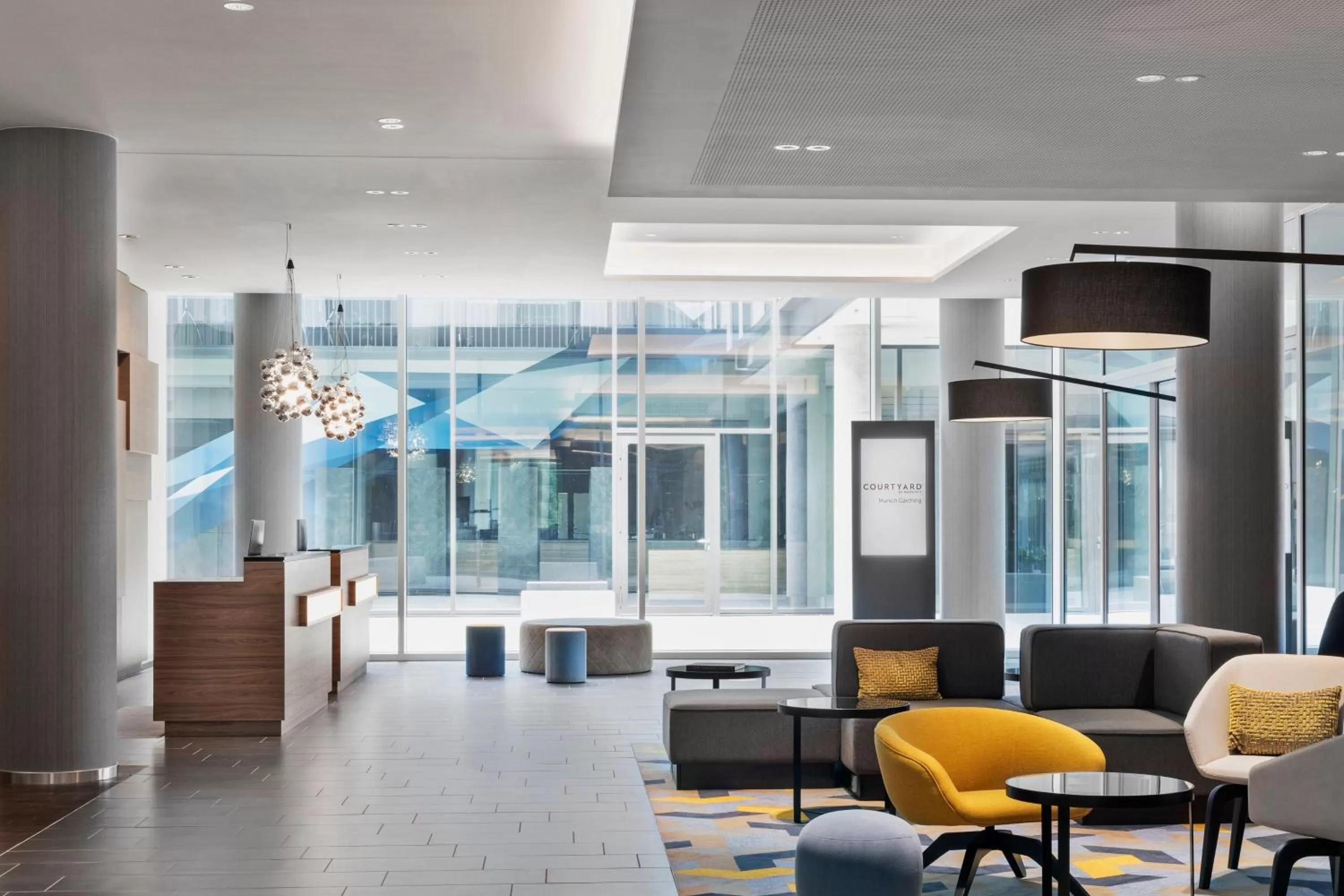 Lobby or reception in Courtyard by Marriott Munich Garching