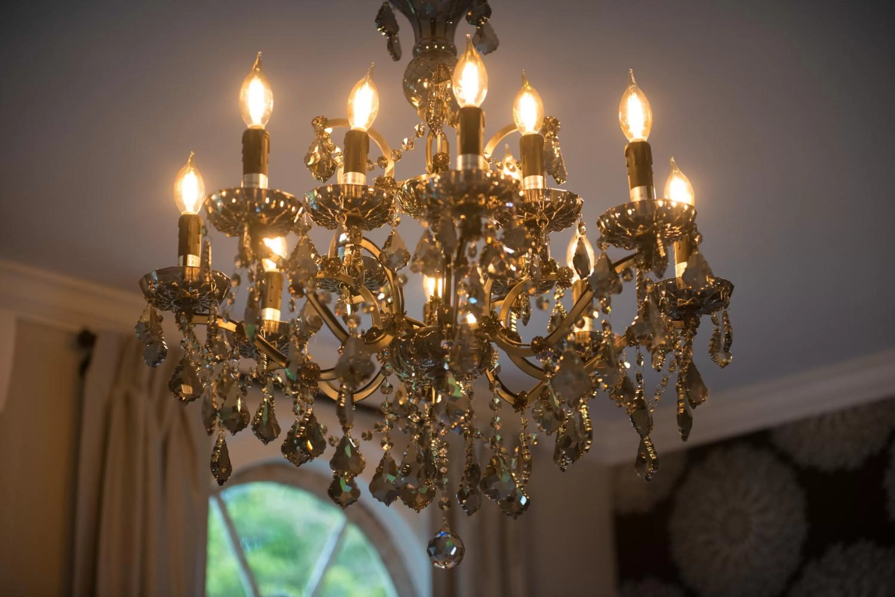 Decorative detail in Serenity Inn Newport