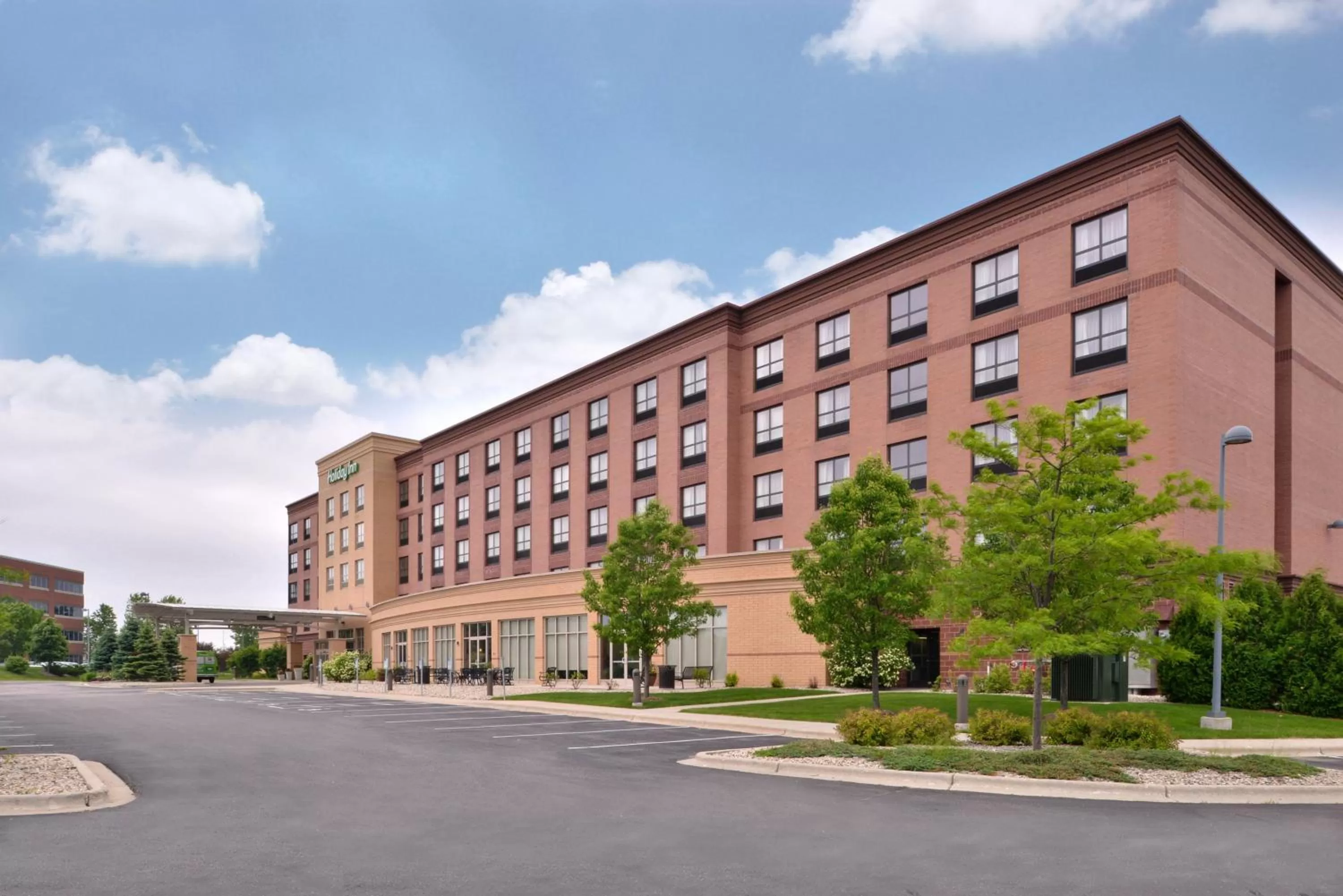 Property building in Holiday Inn Madison at The American Center by IHG
