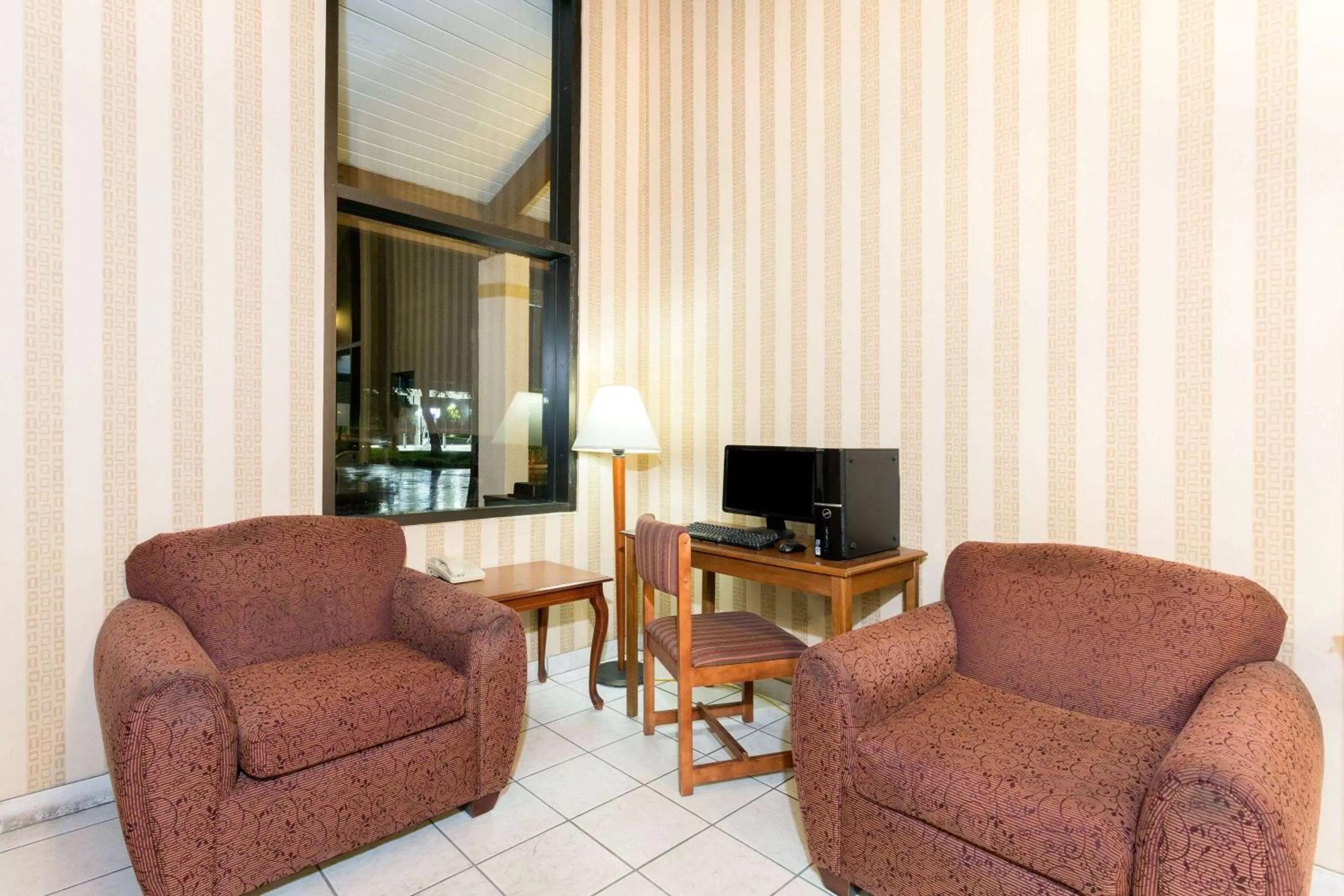 Lobby or reception in Super 8 by Wyndham Riviera Beach West Palm Beach