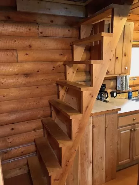 Kitchen/Kitchenette in Talkeetna Lakeside Cabins