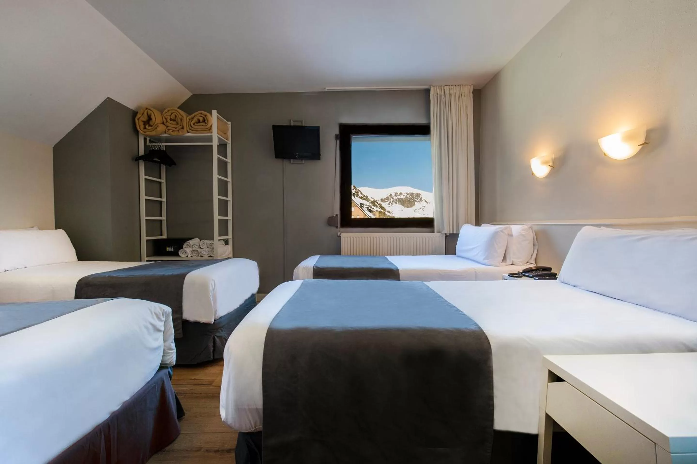 Hotel Camellot by Nexta