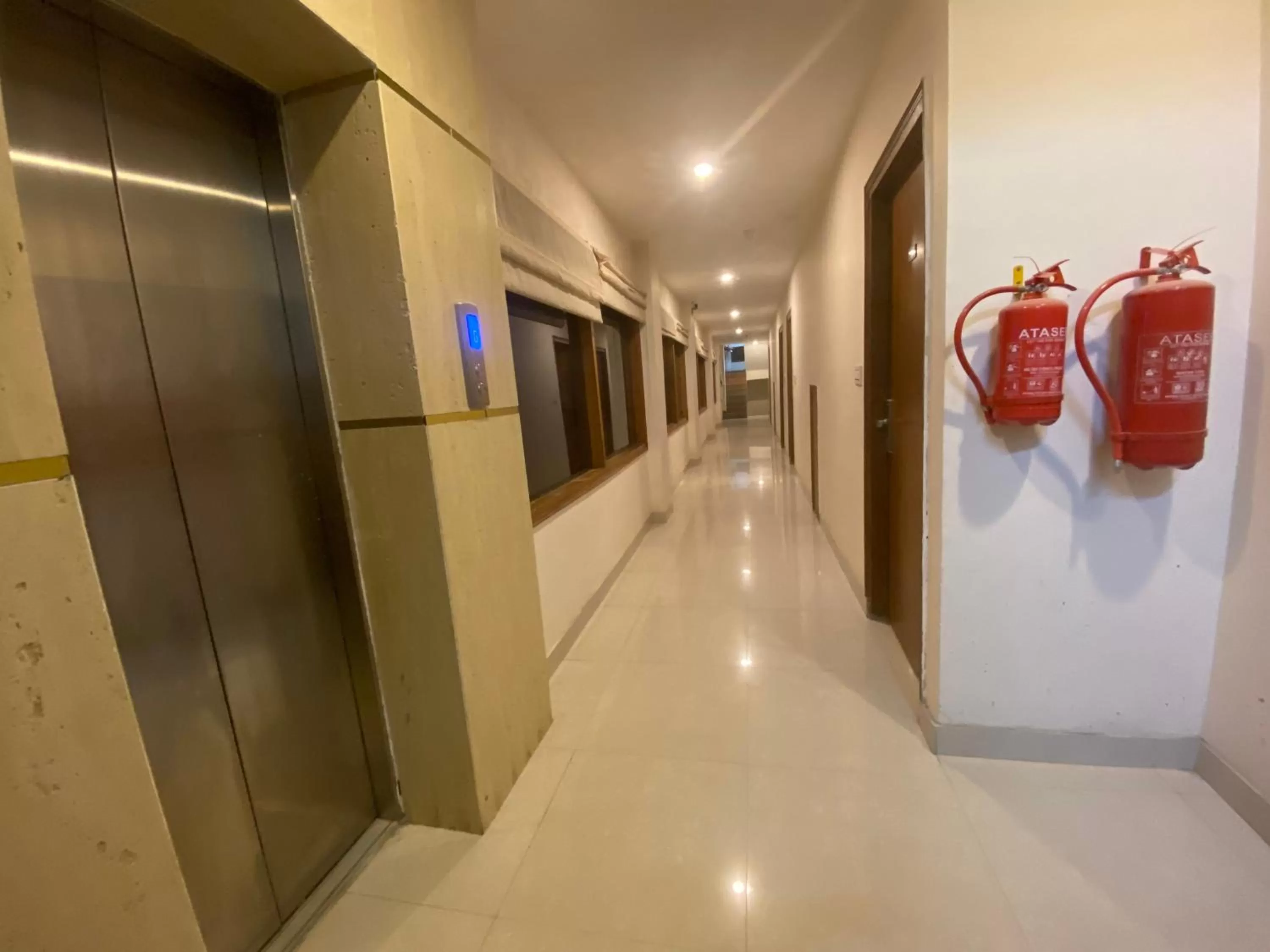 Hotel Ambika Resort Manali