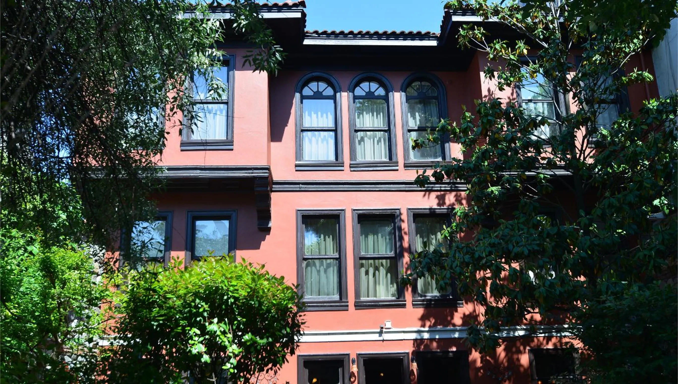 Property building in Kitapevi Hotel