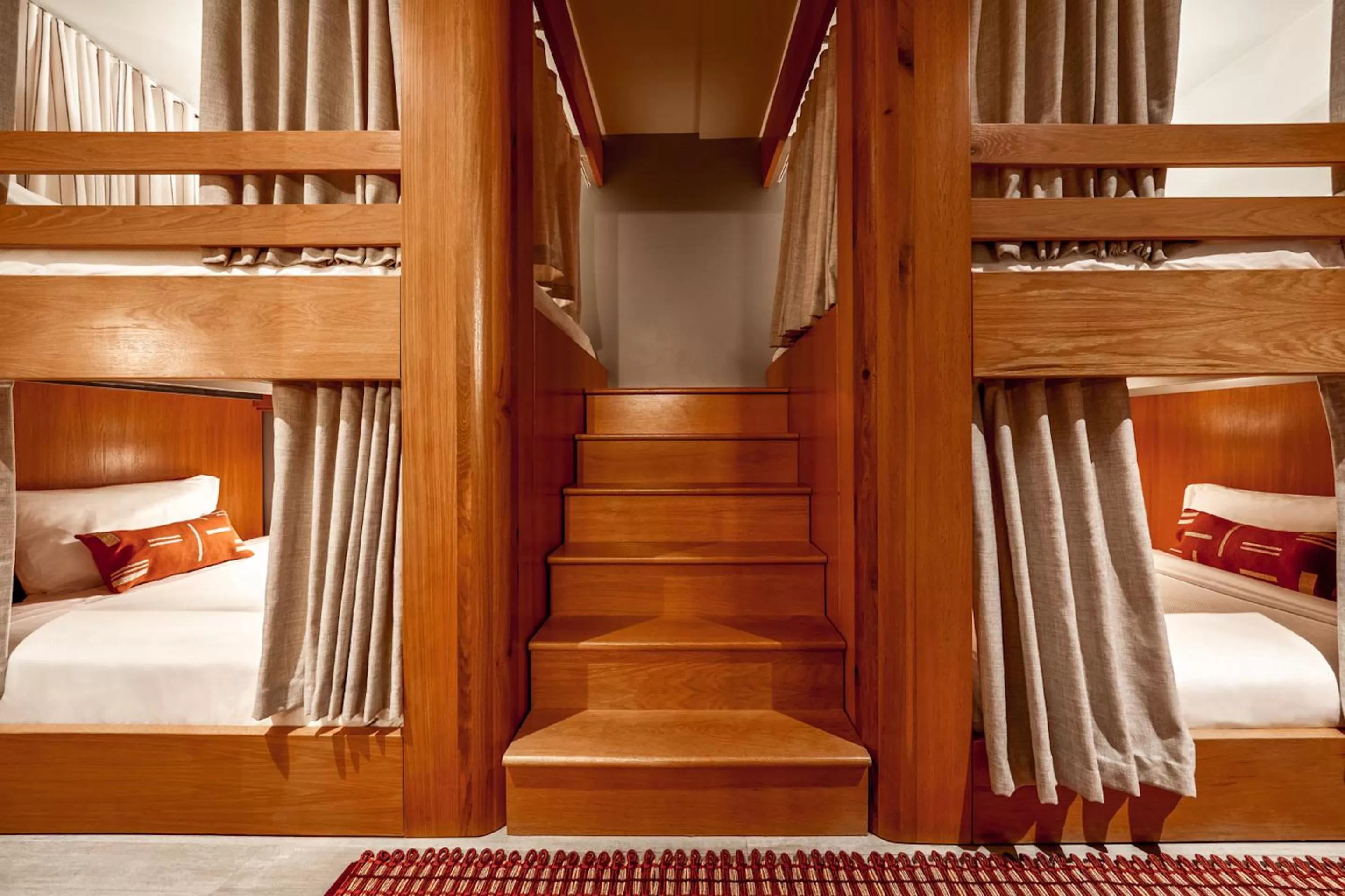 Bedroom in KAYAK Miami Beach