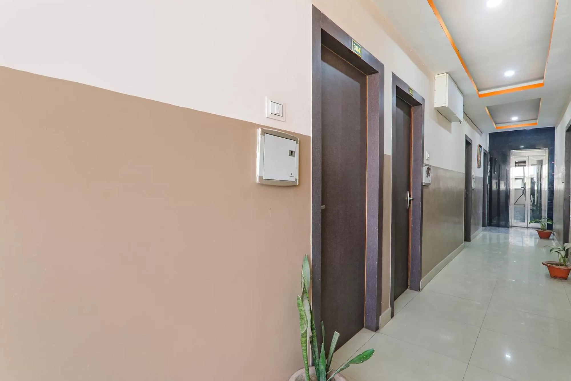 Lobby or reception in FabHotel Vinayaka