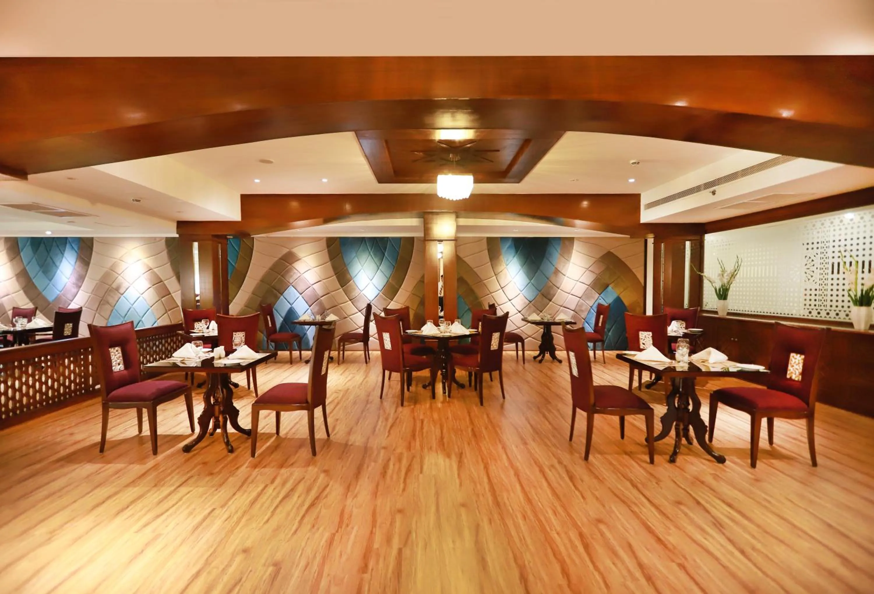 Restaurant/places to eat in Islamabad Regalia Hotel