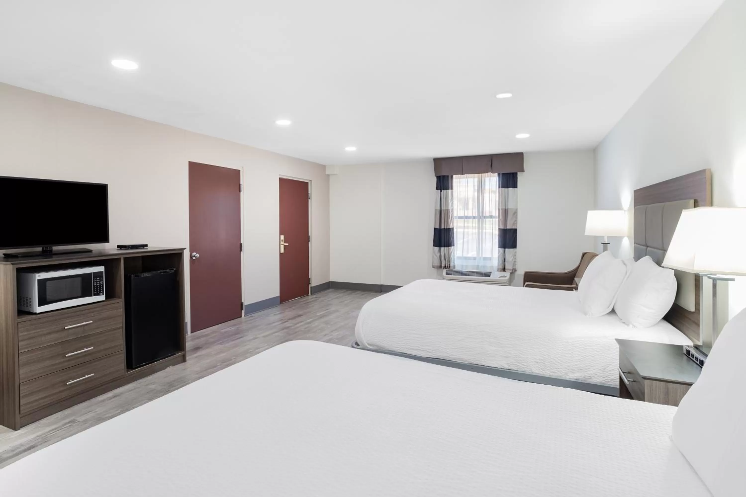 Bed in Ramada by Wyndham Hendersonville