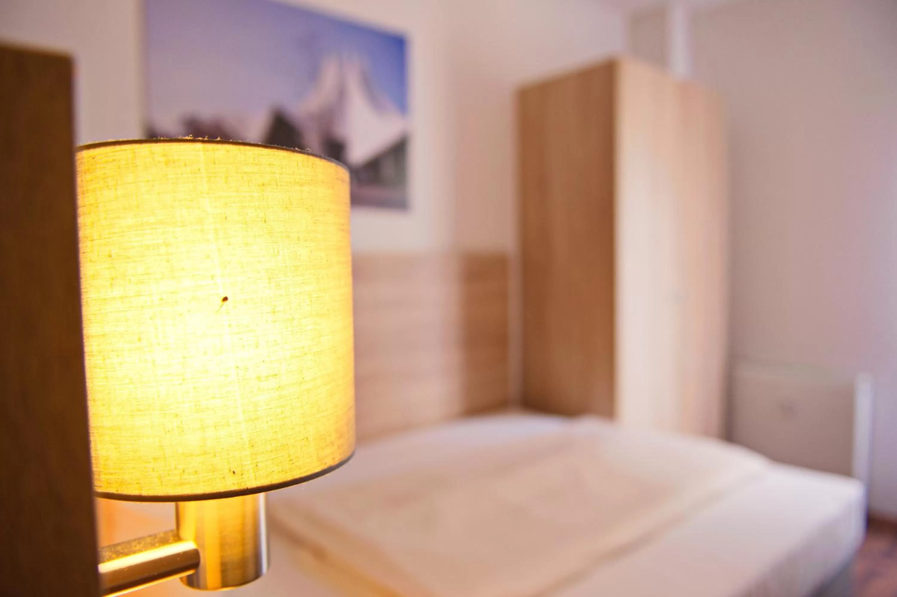 Photo of the whole room, Bed in BlnCty Hotel