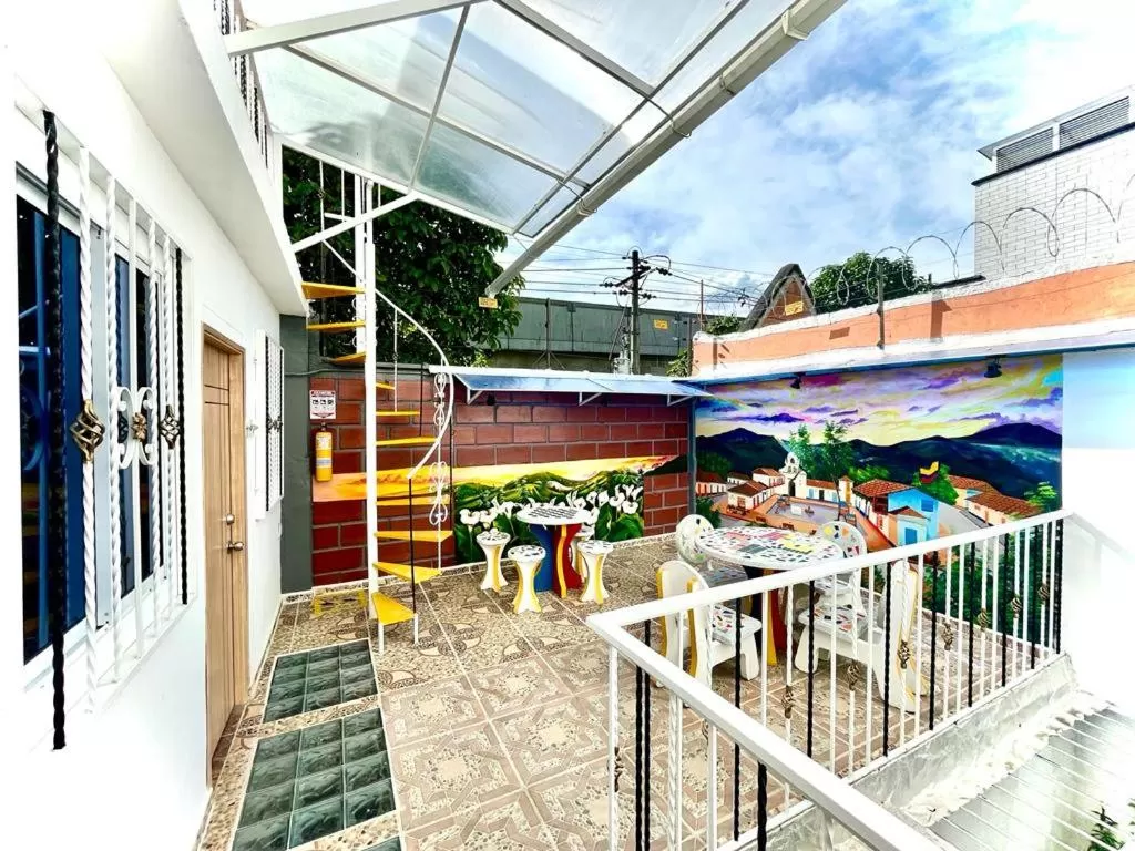 Patio in Hotel Eterna Primavera