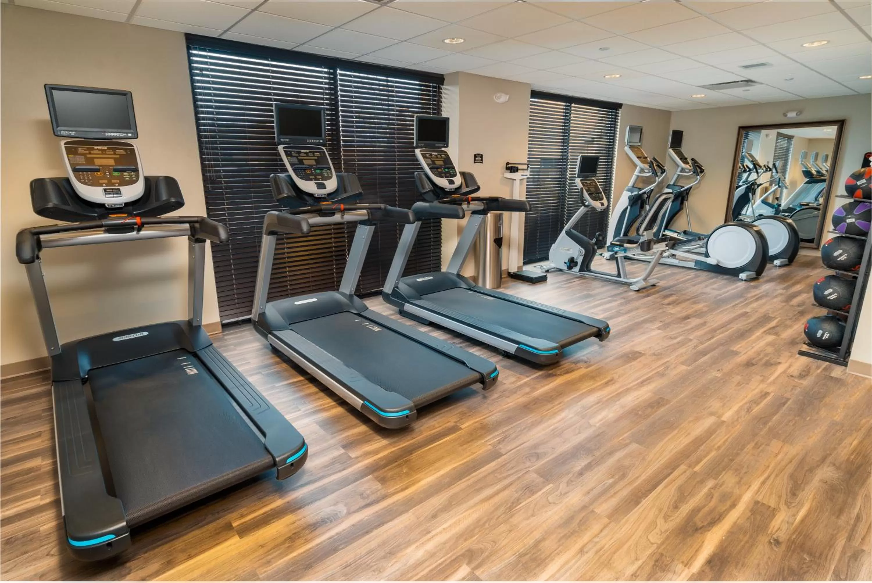 Fitness centre/facilities in Staybridge Suites Coeur d'Alene by IHG