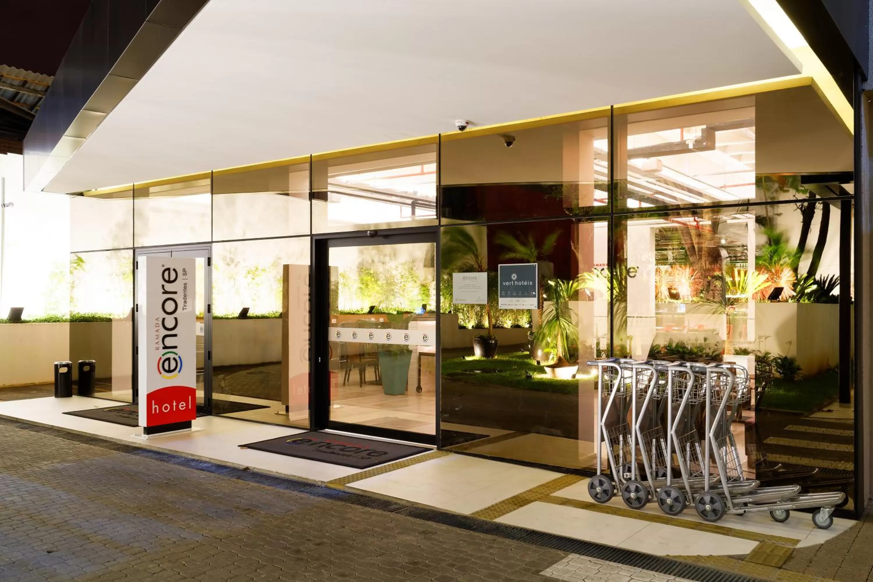 Facade/entrance in Ramada Encore Sao Paulo Tiradentes Centro