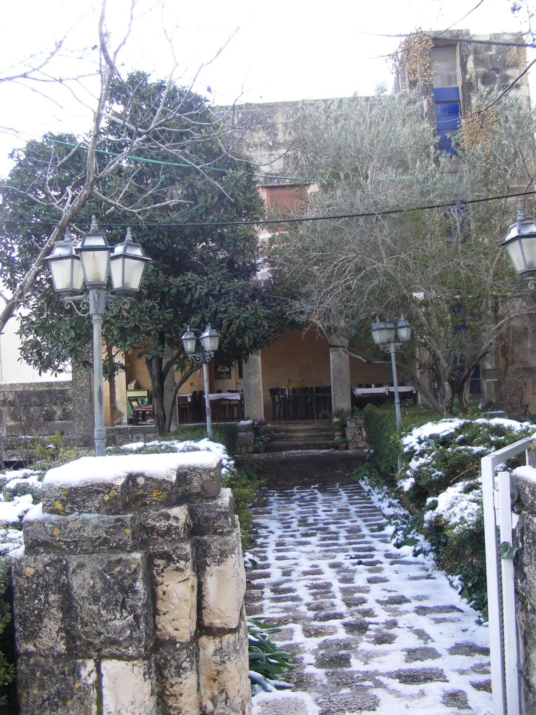 Property building in Lishansky Since 1936