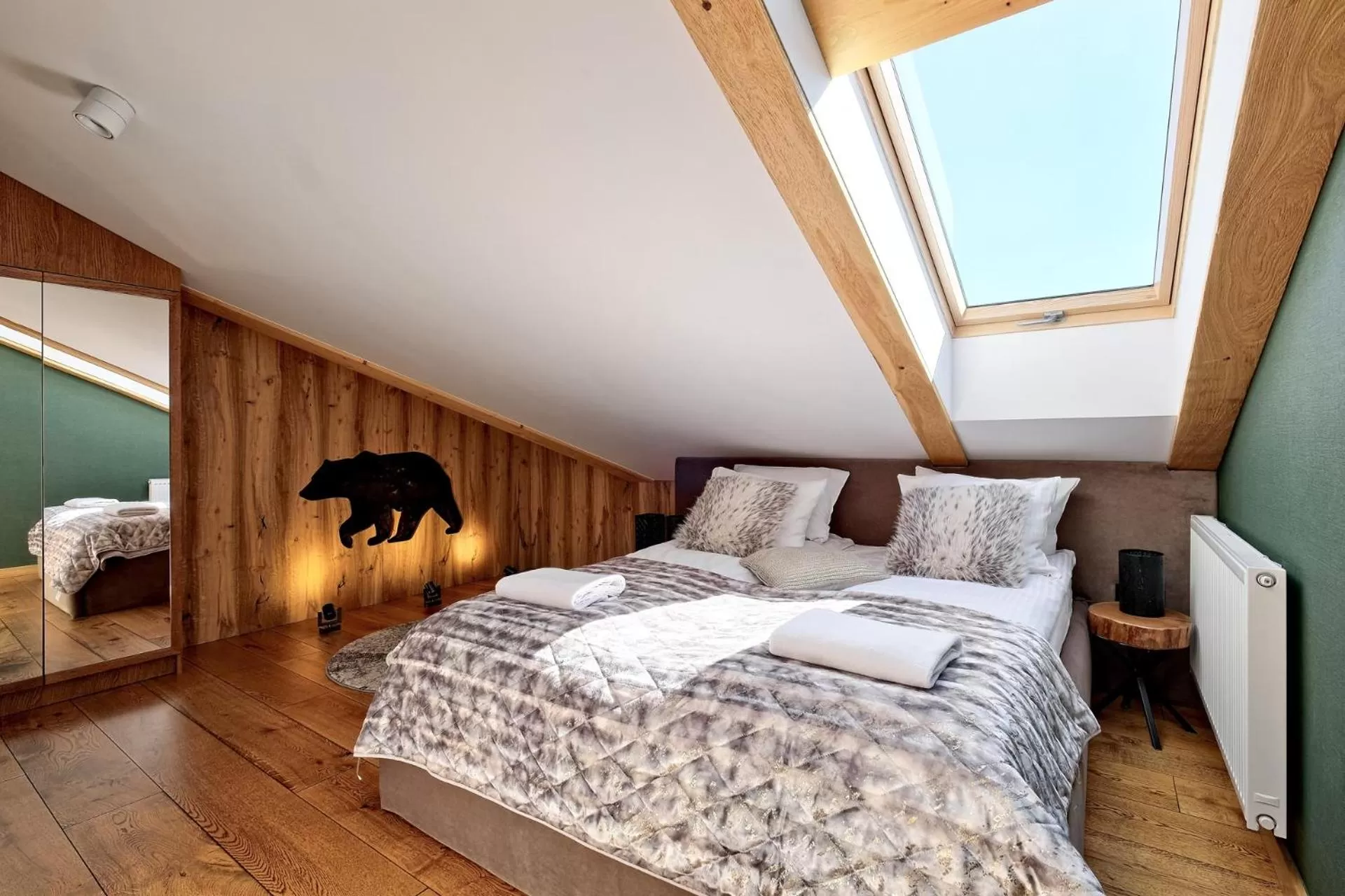 Bedroom, Bed in Białka Residence Ski - 50 m do Termy Bania Odkryj-Białke