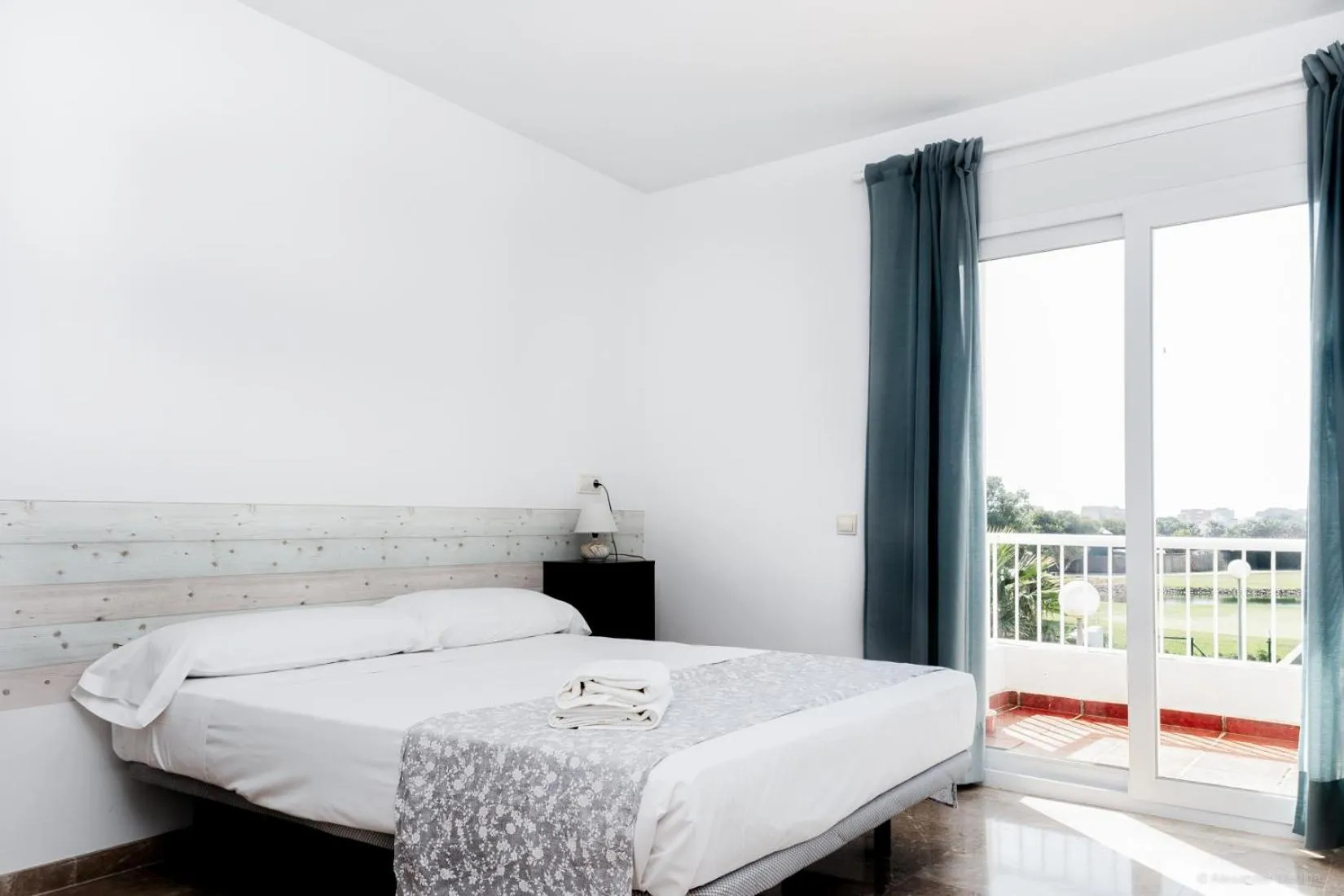 Bedroom, Bed in Roquetas Beach and Playa Serena Golf Village