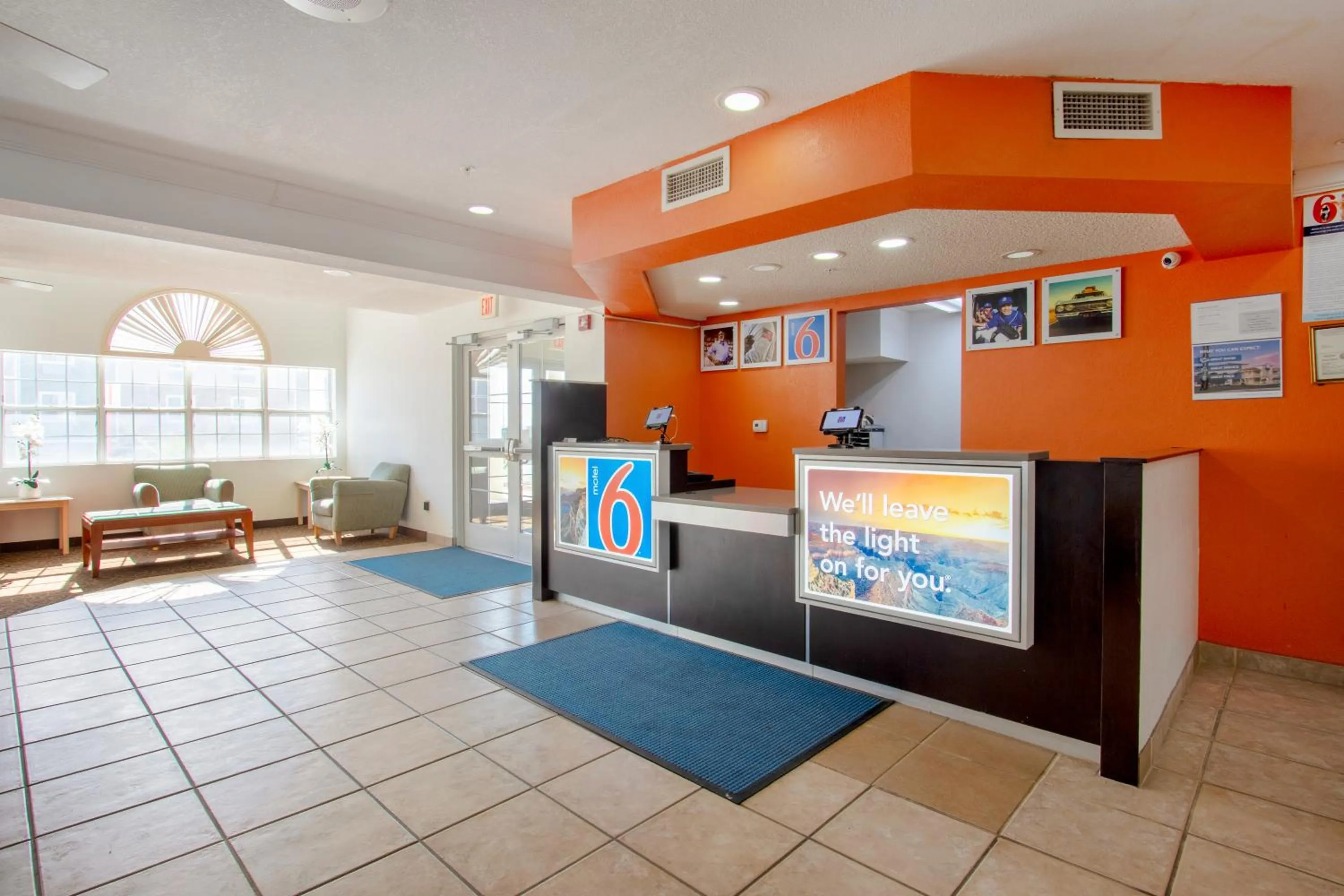 Lobby or reception in Motel 6-El Paso, TX - Southeast