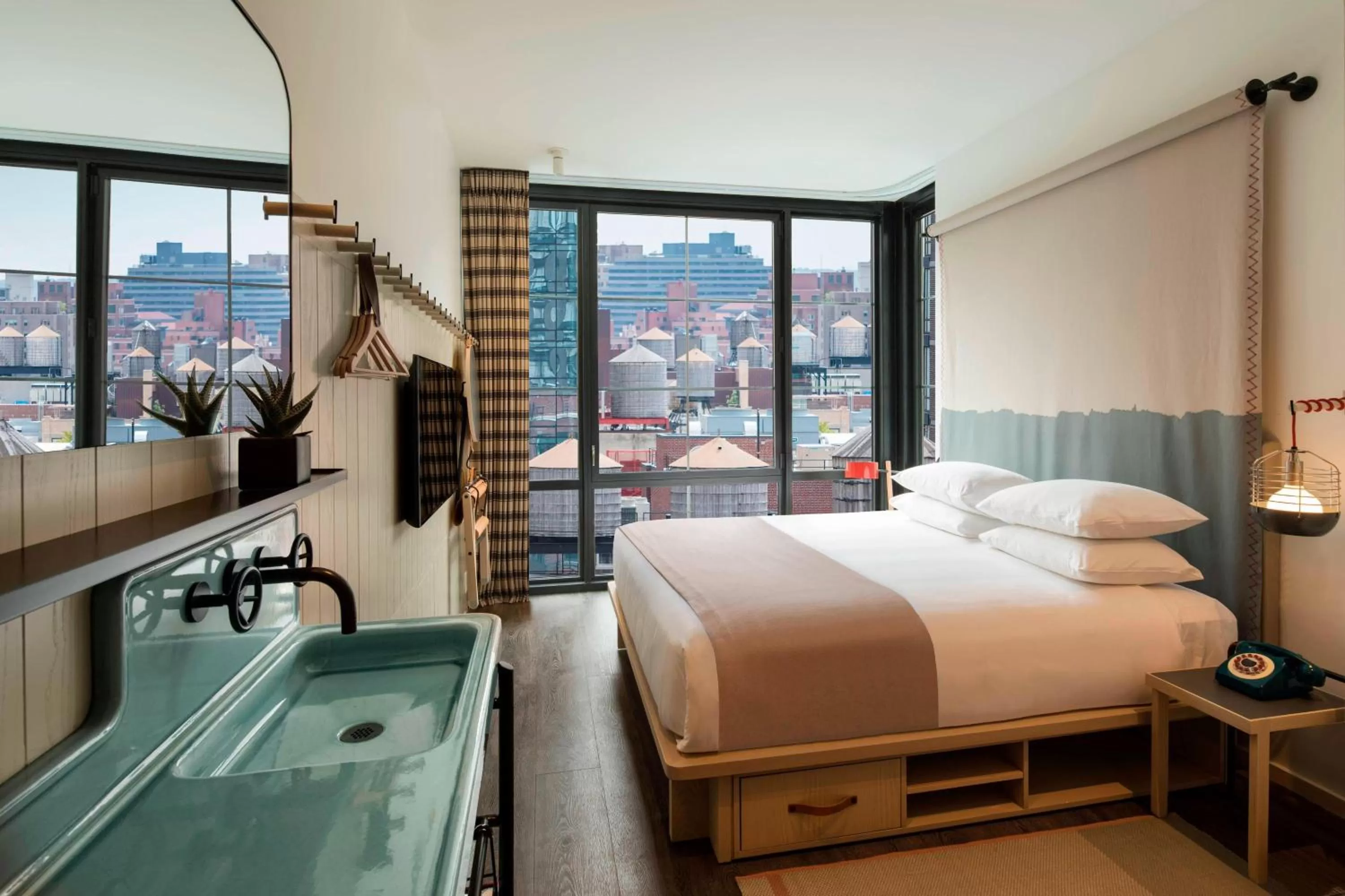 Photo of the whole room, Bed in Moxy NYC Chelsea