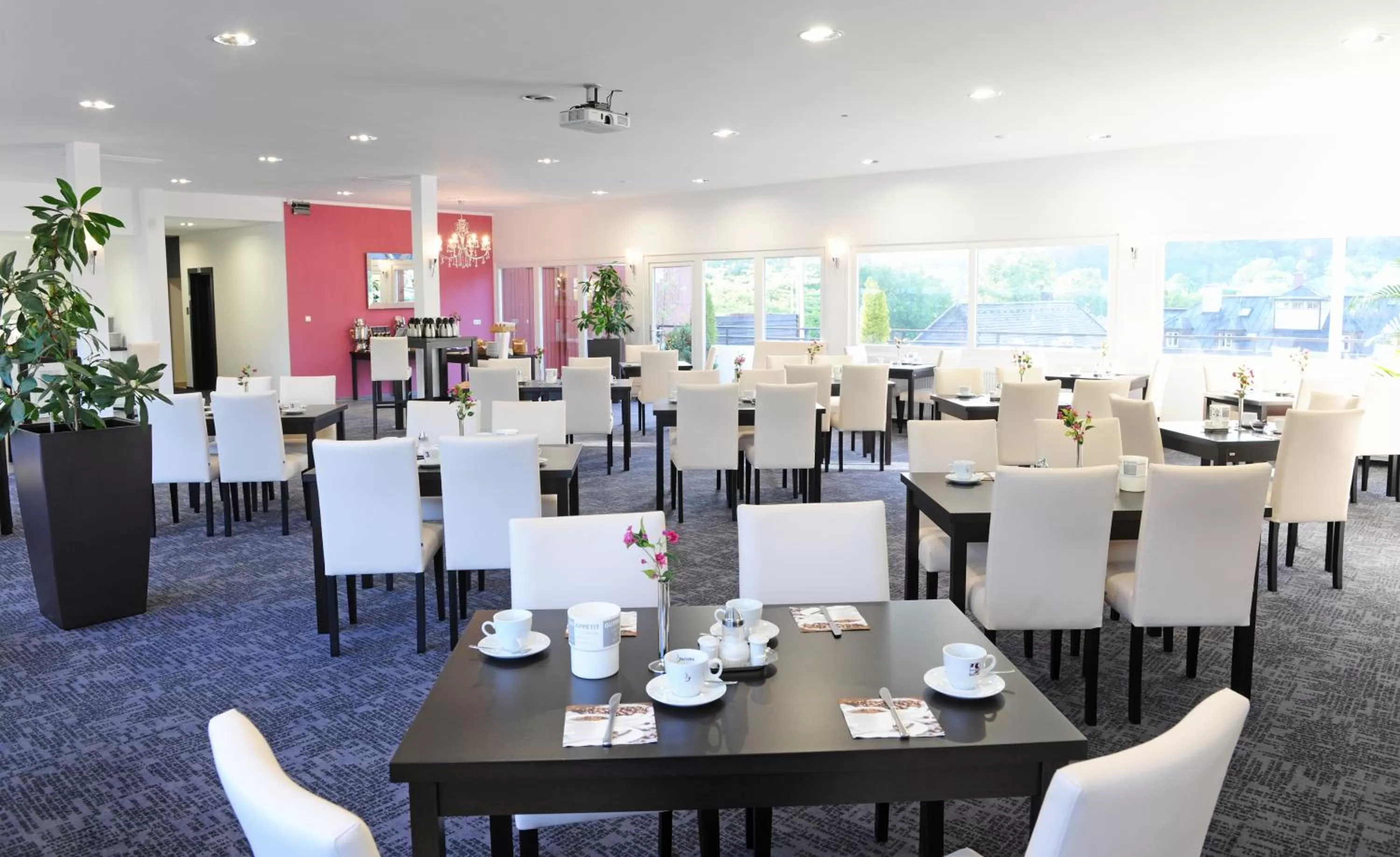 Restaurant/places to eat in AVALON Hotel Bad Reichenhall