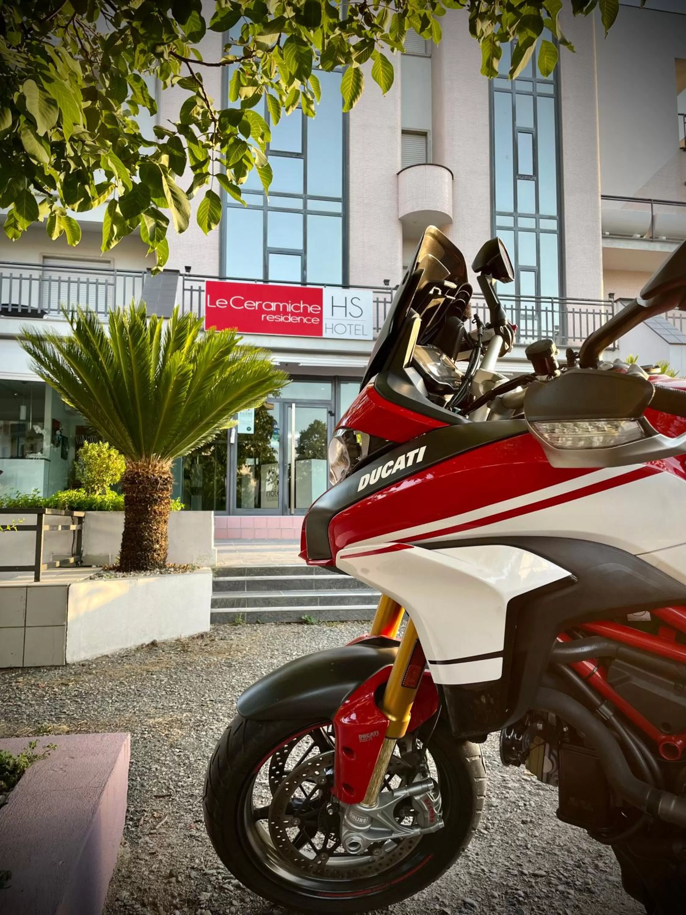 Facade/entrance in Hotel Le Ceramiche