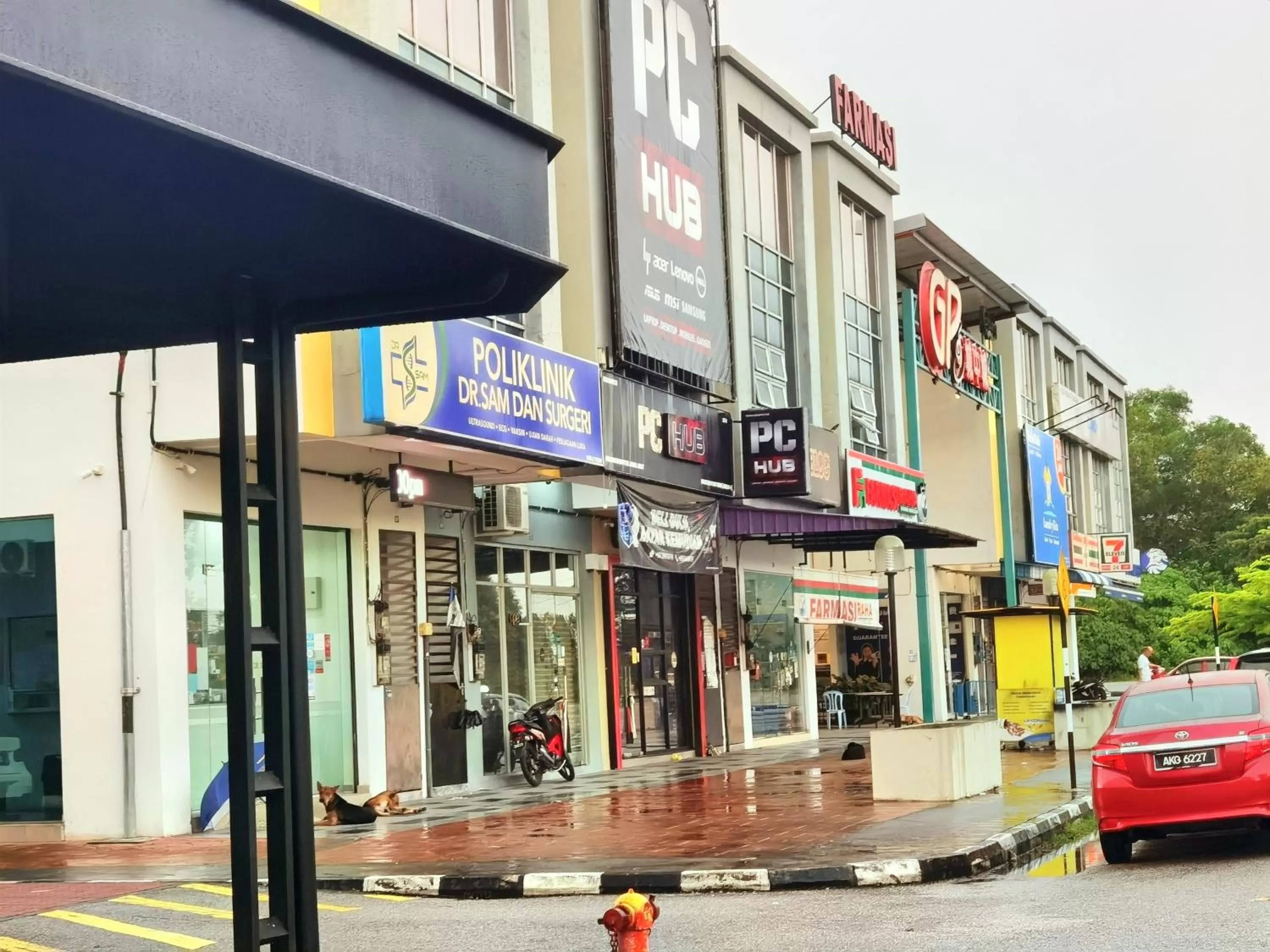 Neighbourhood in 1 Day Car Hotel - BG Perdana