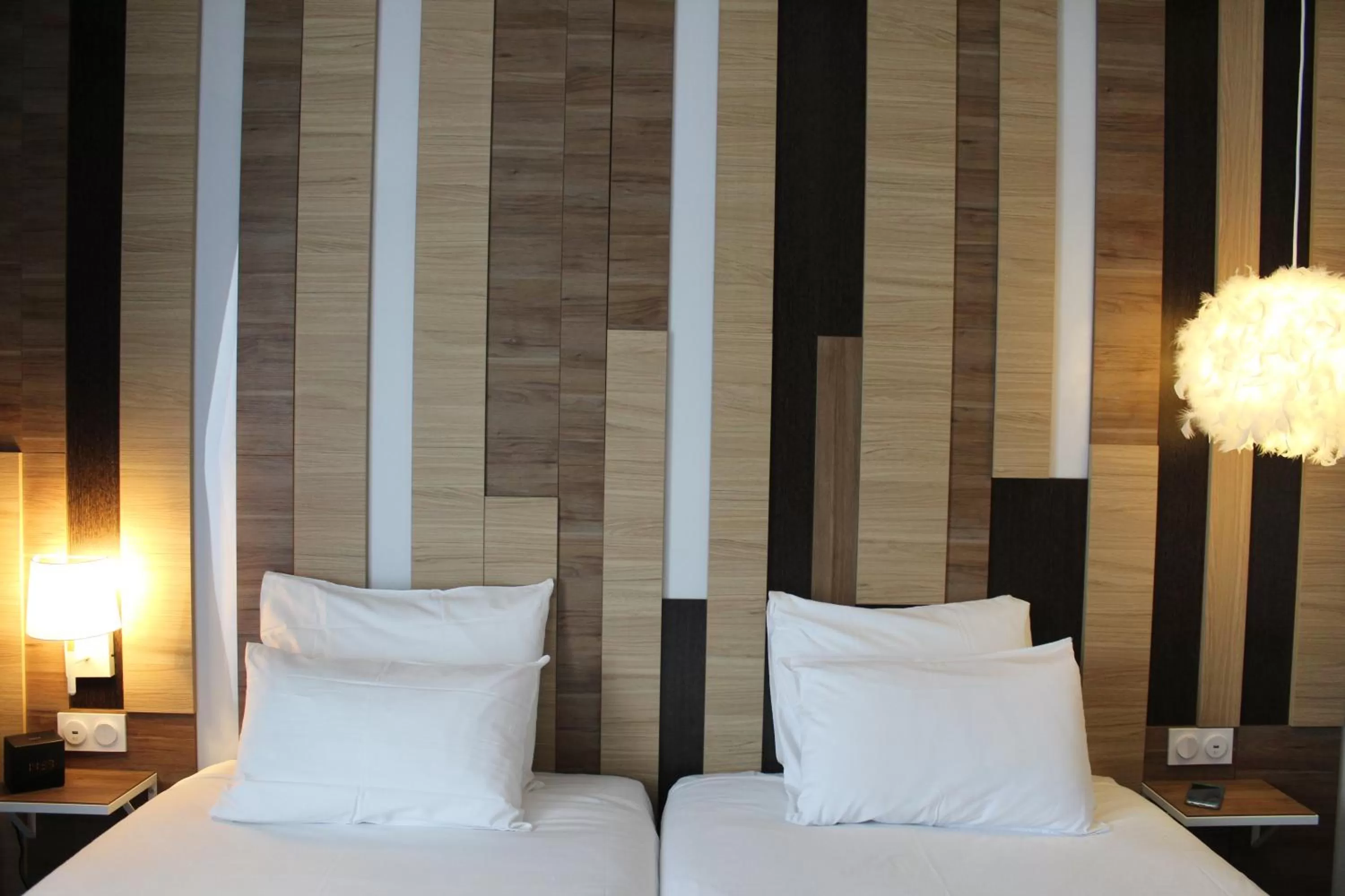 Photo of the whole room, Bed in Best Western Hôtel International