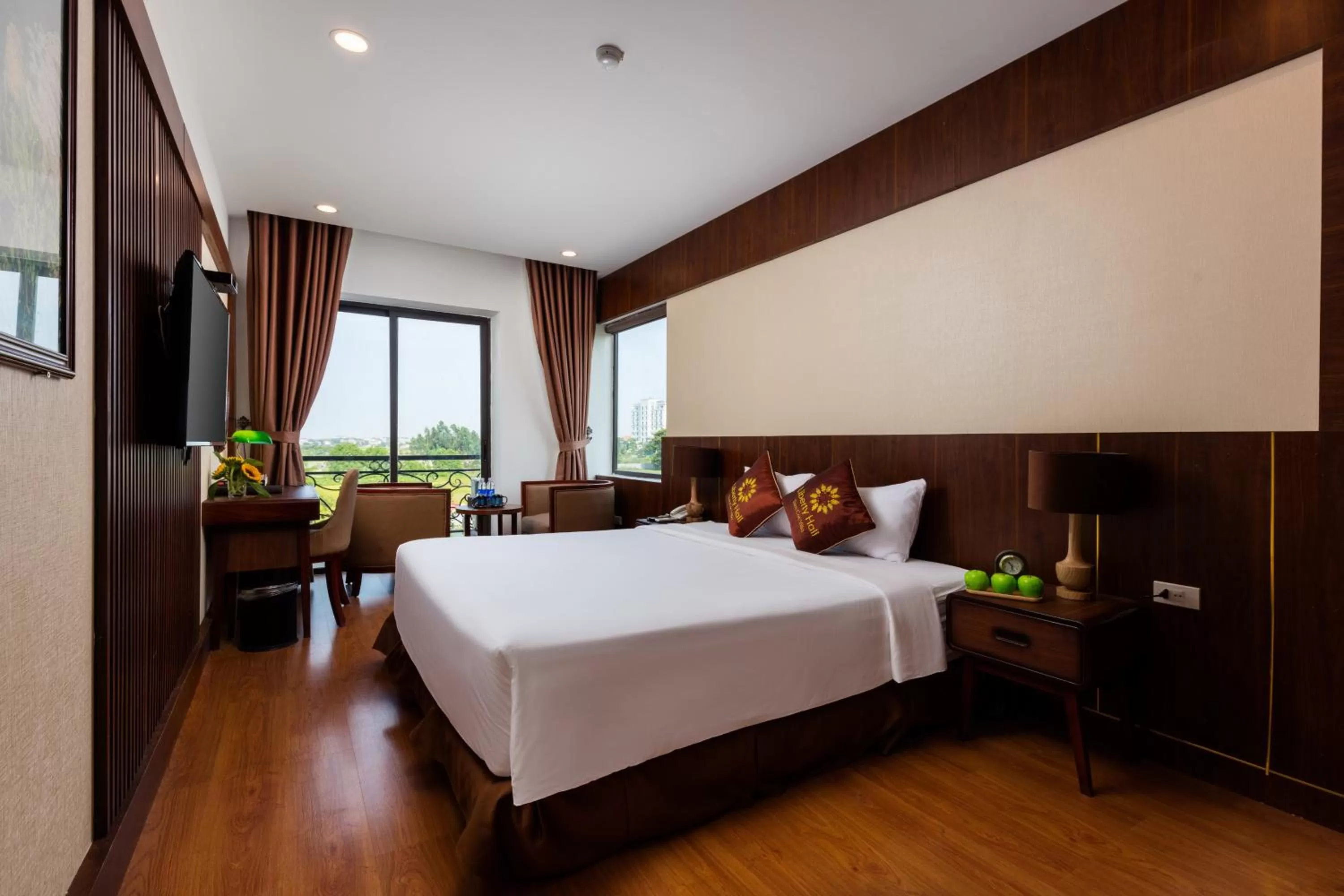 Photo of the whole room in Liberty Hall Tam Coc Hotel & Villa