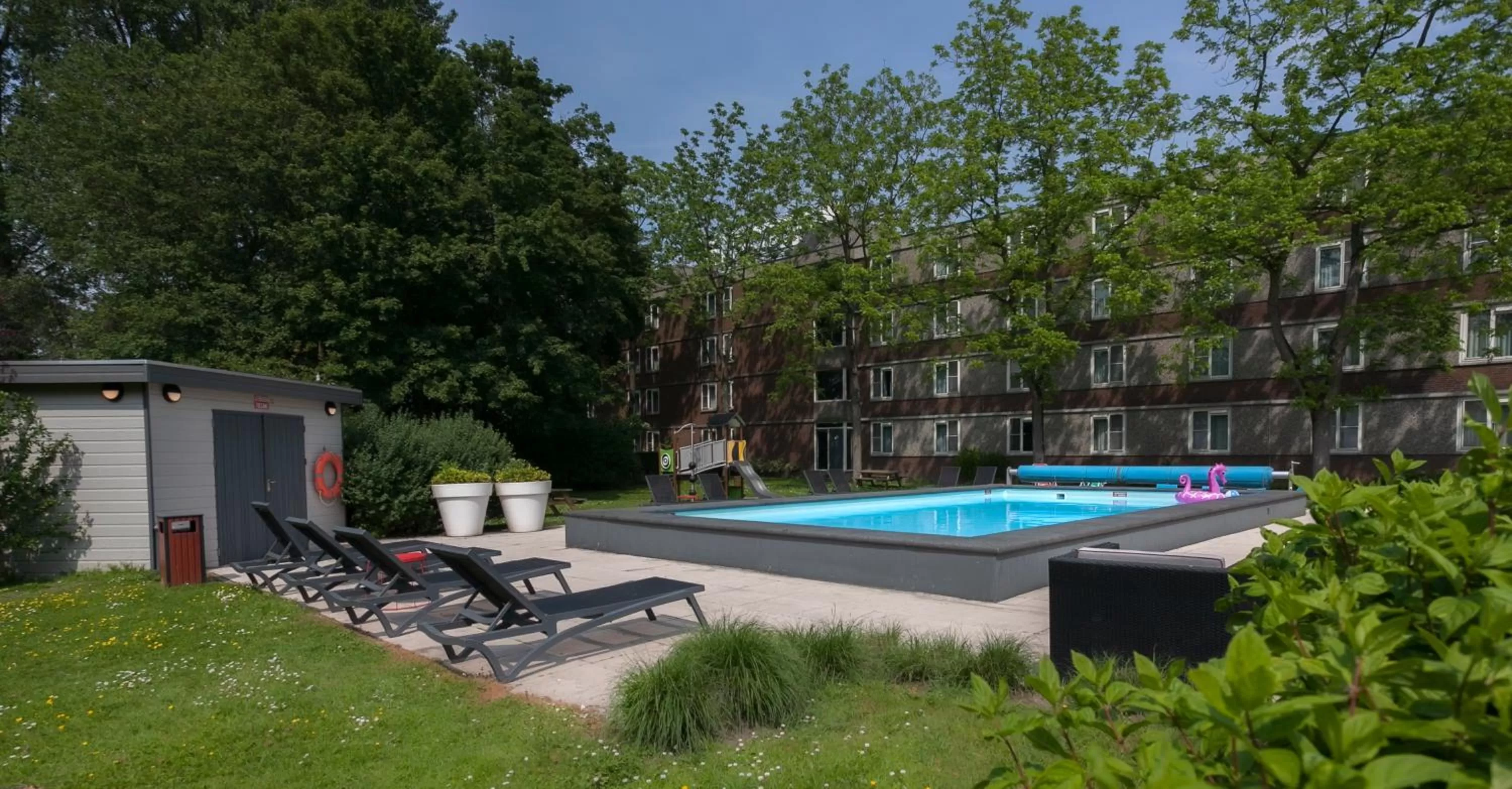 Swimming pool in Novotel Rotterdam - Schiedam