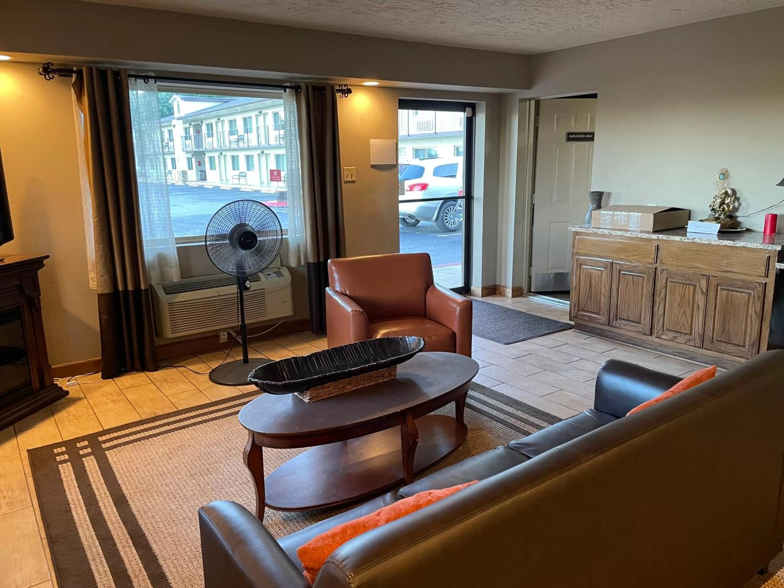 Lobby or reception in Quality Inn Clinton North