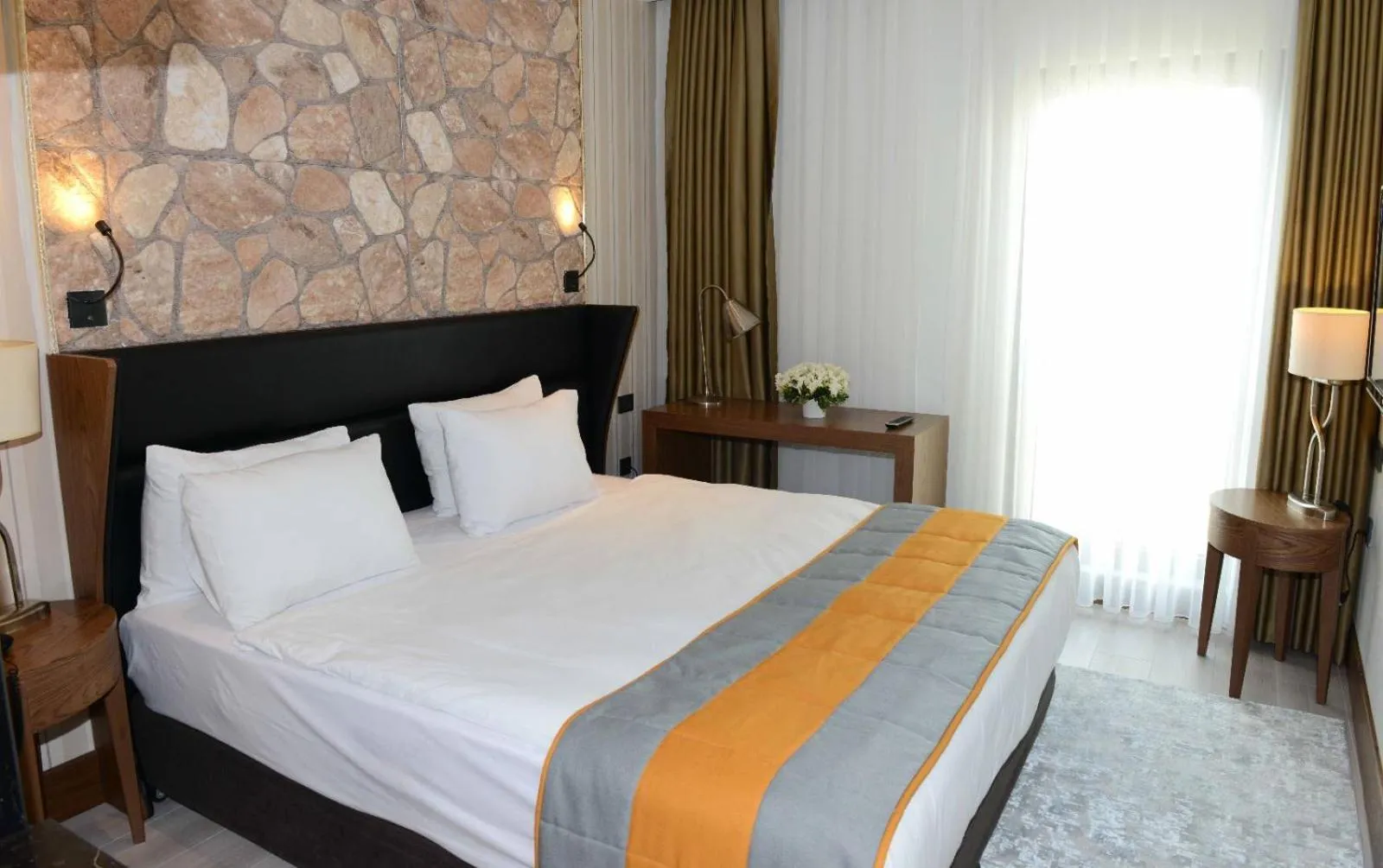 Photo of the whole room in Style Hotel Sisli