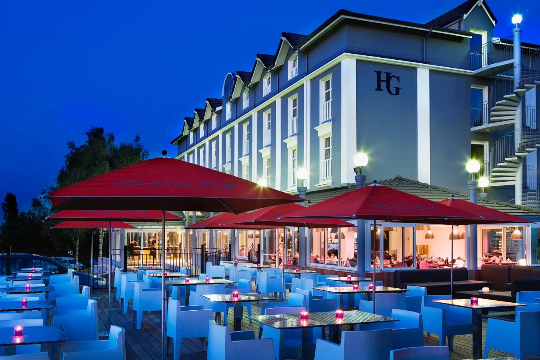 Restaurant/places to eat in Hotel Du Golf