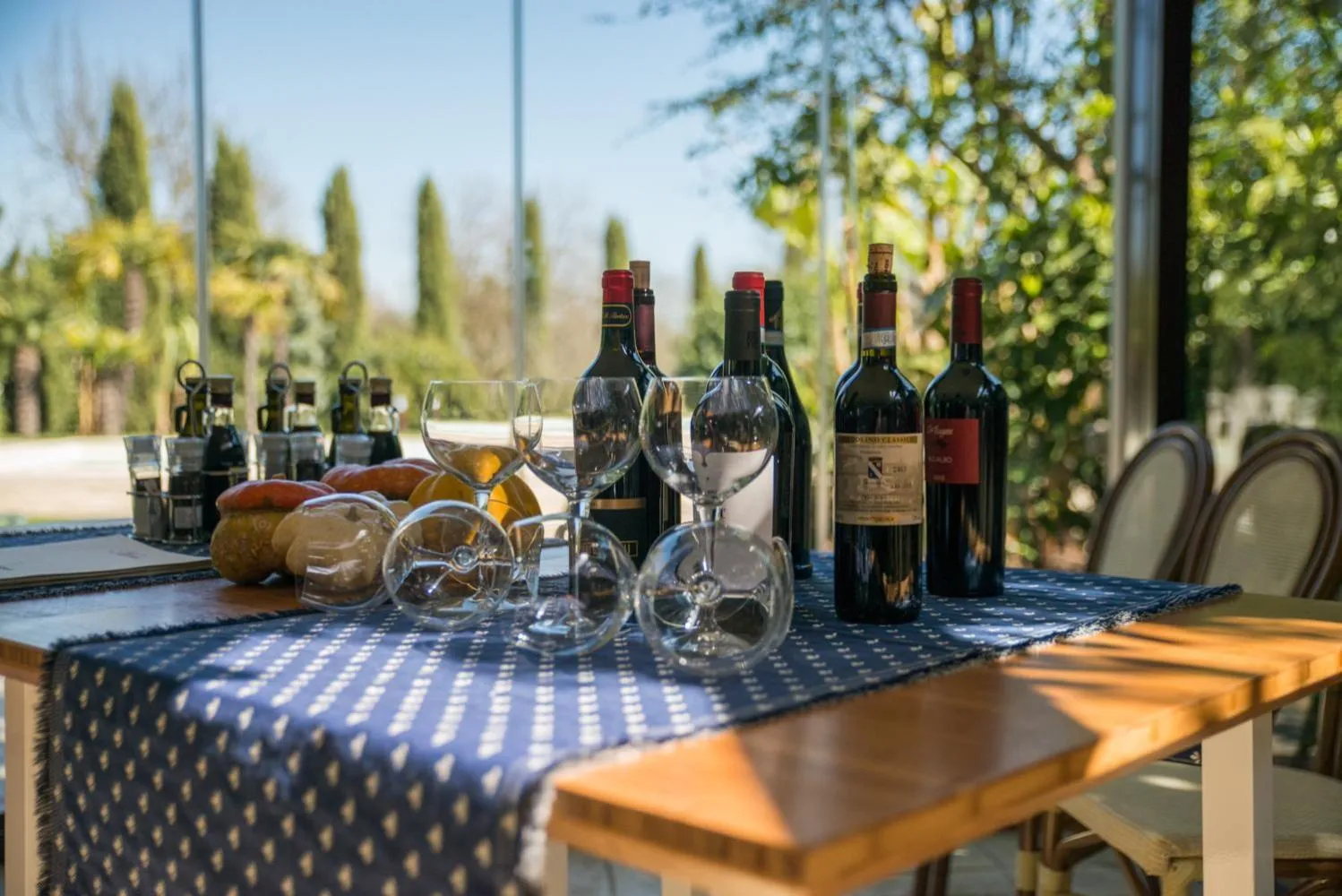 Food and drinks in Park Hotel Elefante