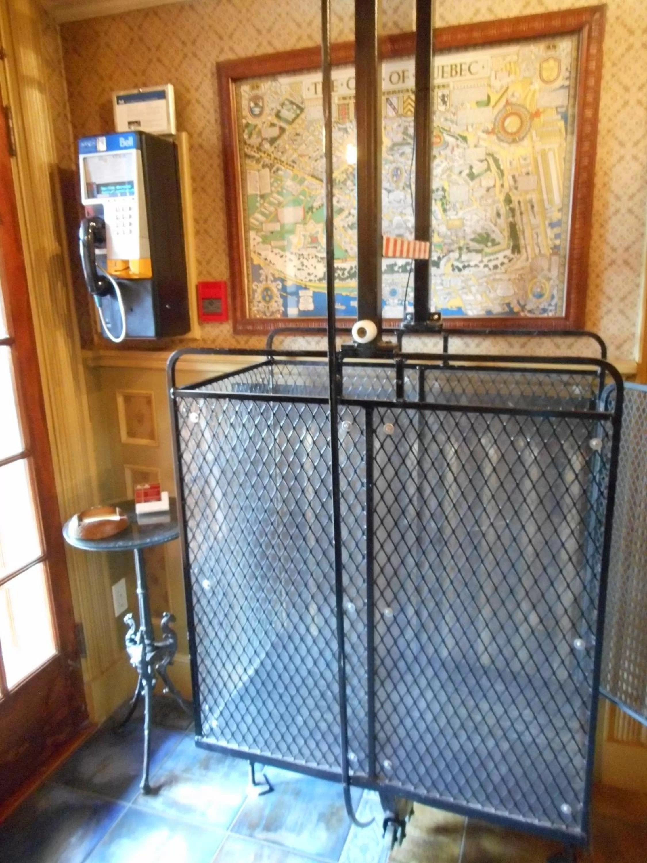 Other, Lounge/Bar in Hotel Cap Diamant