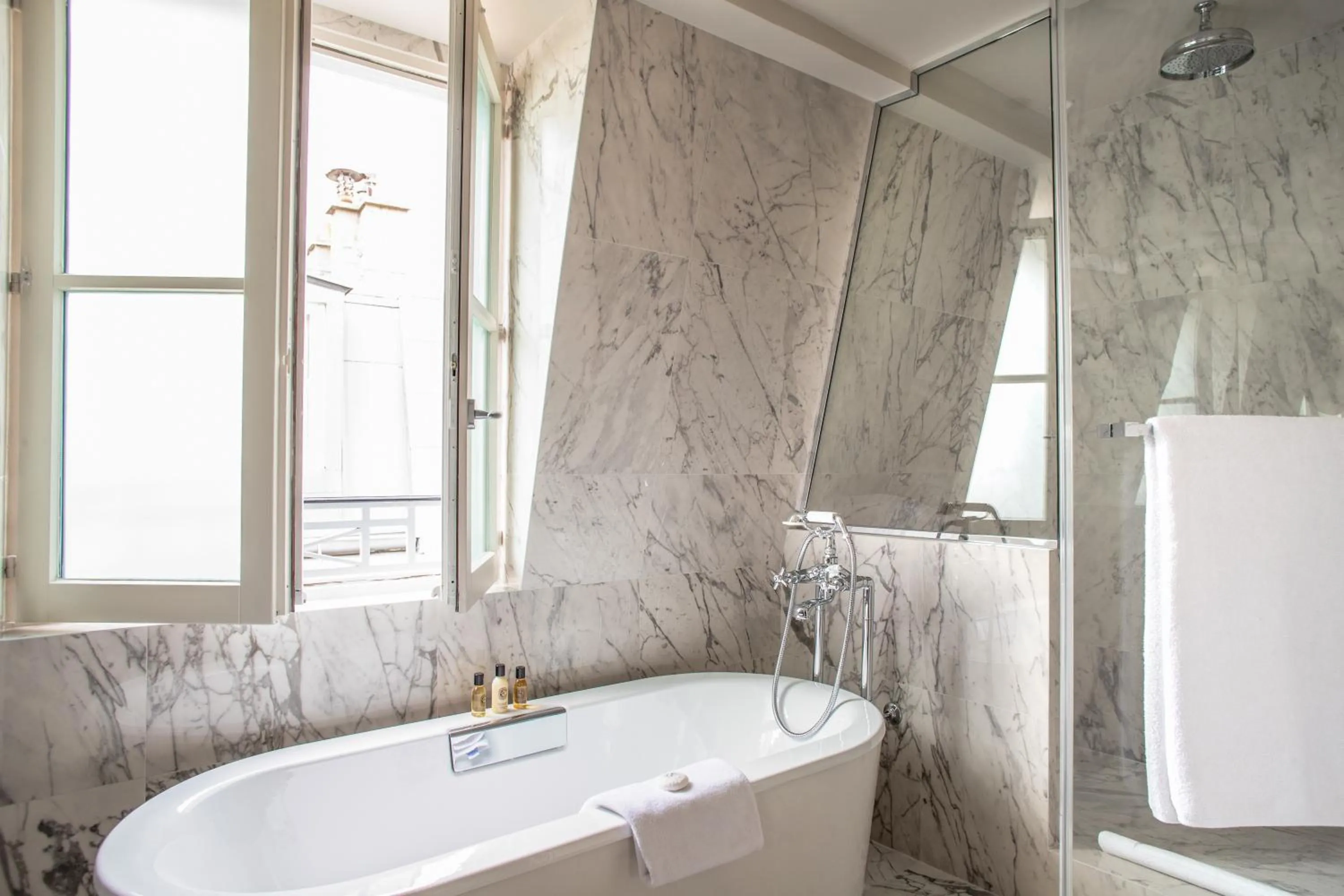 Bathroom in Esprit Saint Germain