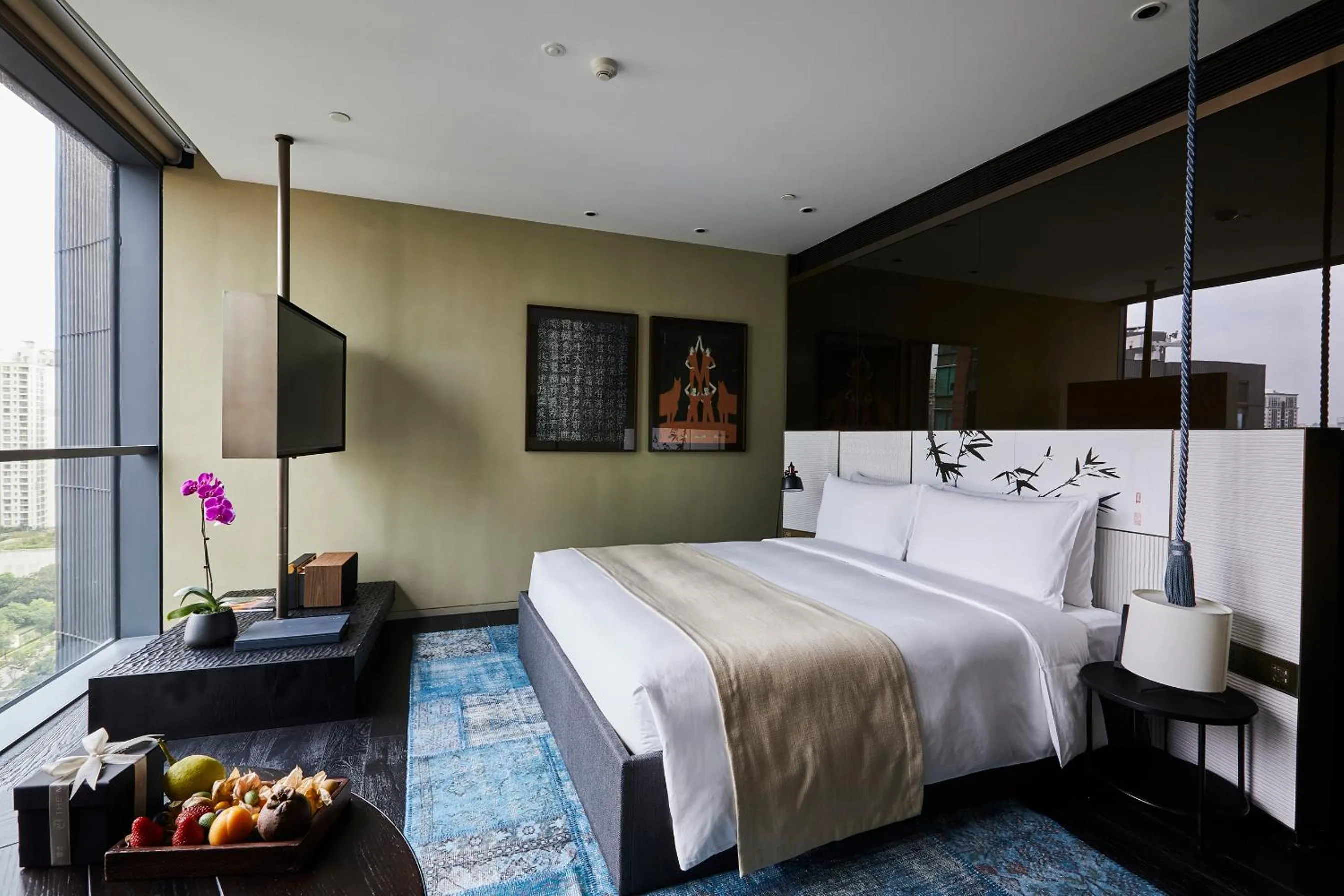 Bed in Upper House Shanghai - Former The Middle House