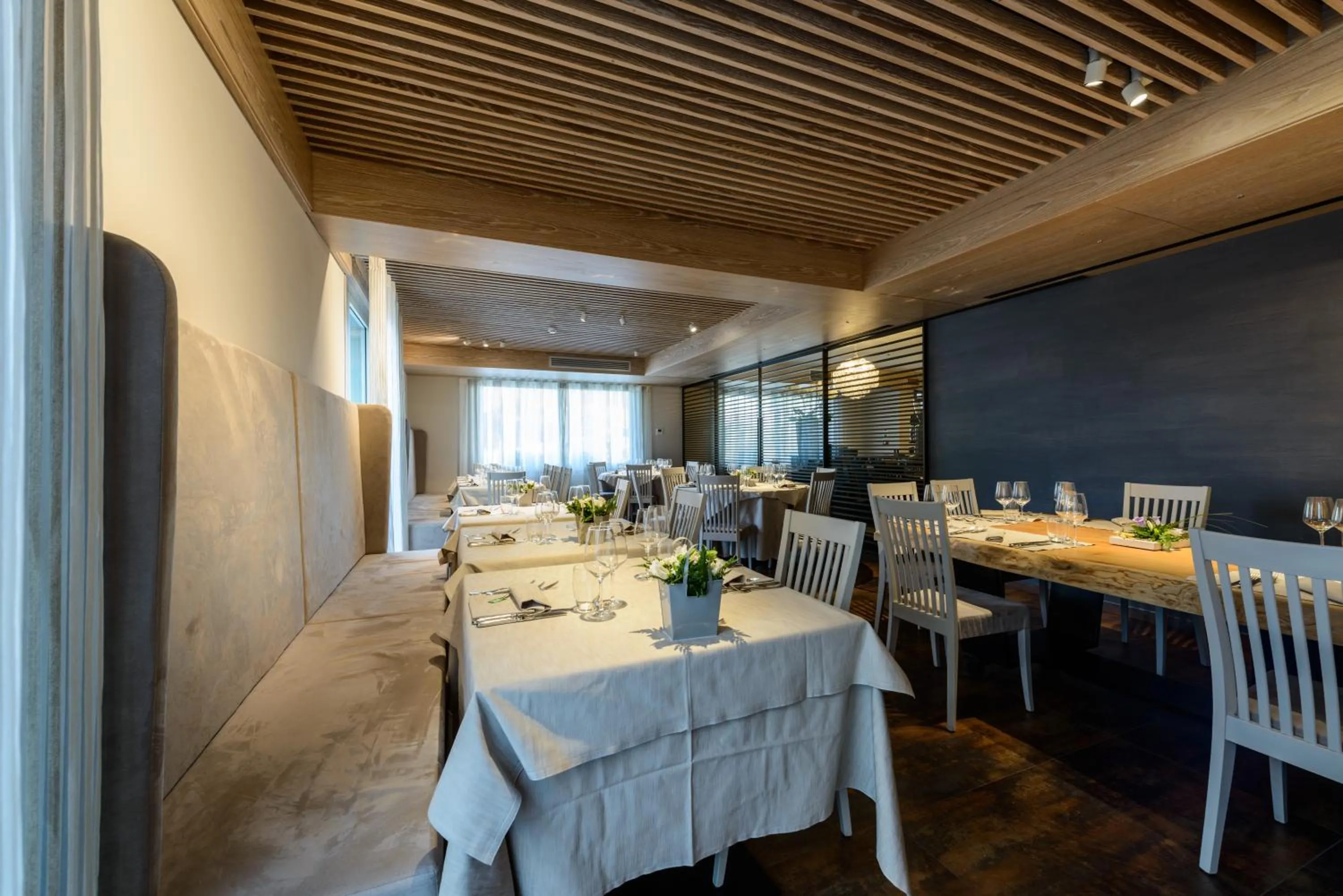 Lounge or bar in Hotel Ristorante La Rosina