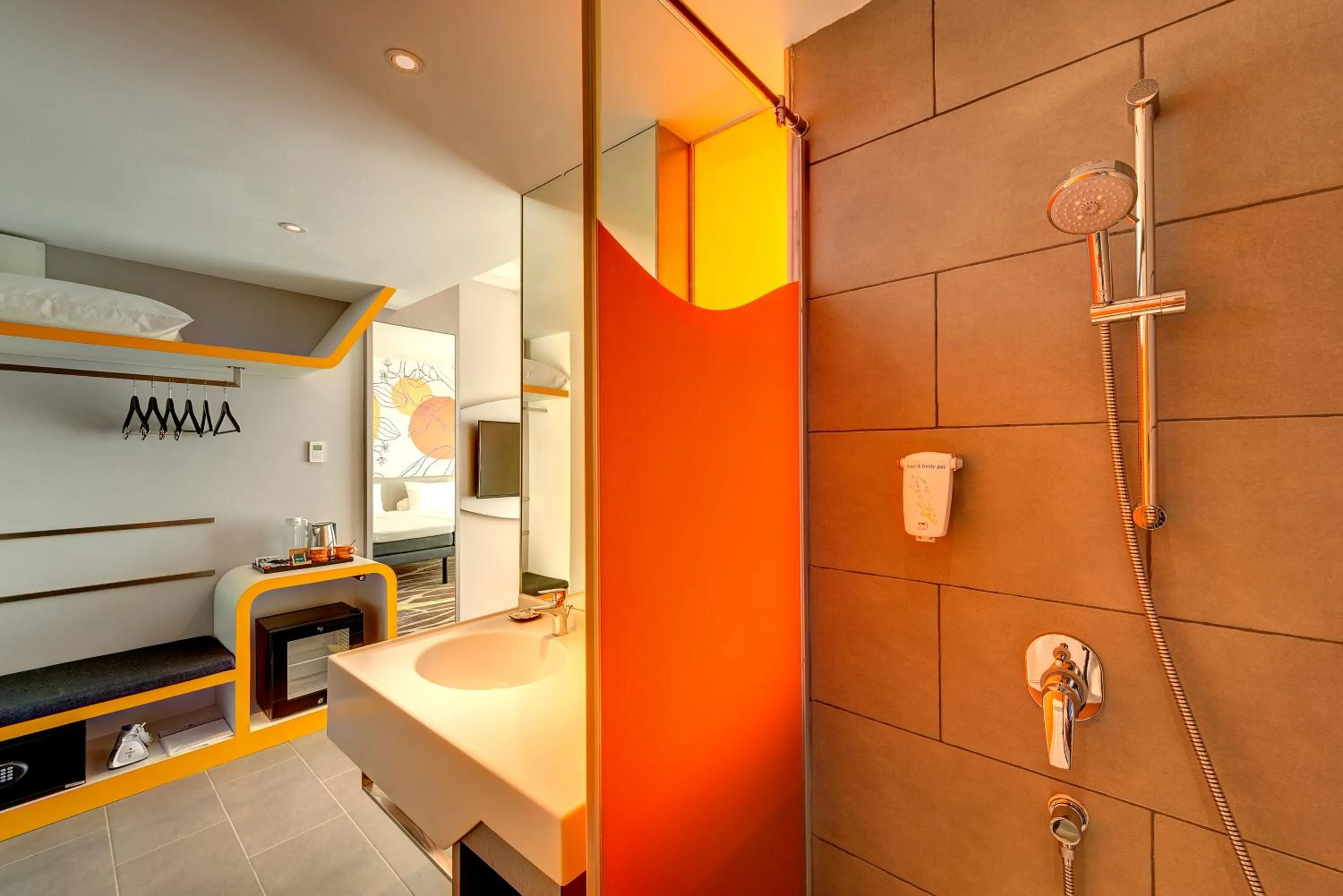 Shower in ibis Styles Johor Iskandar Puteri