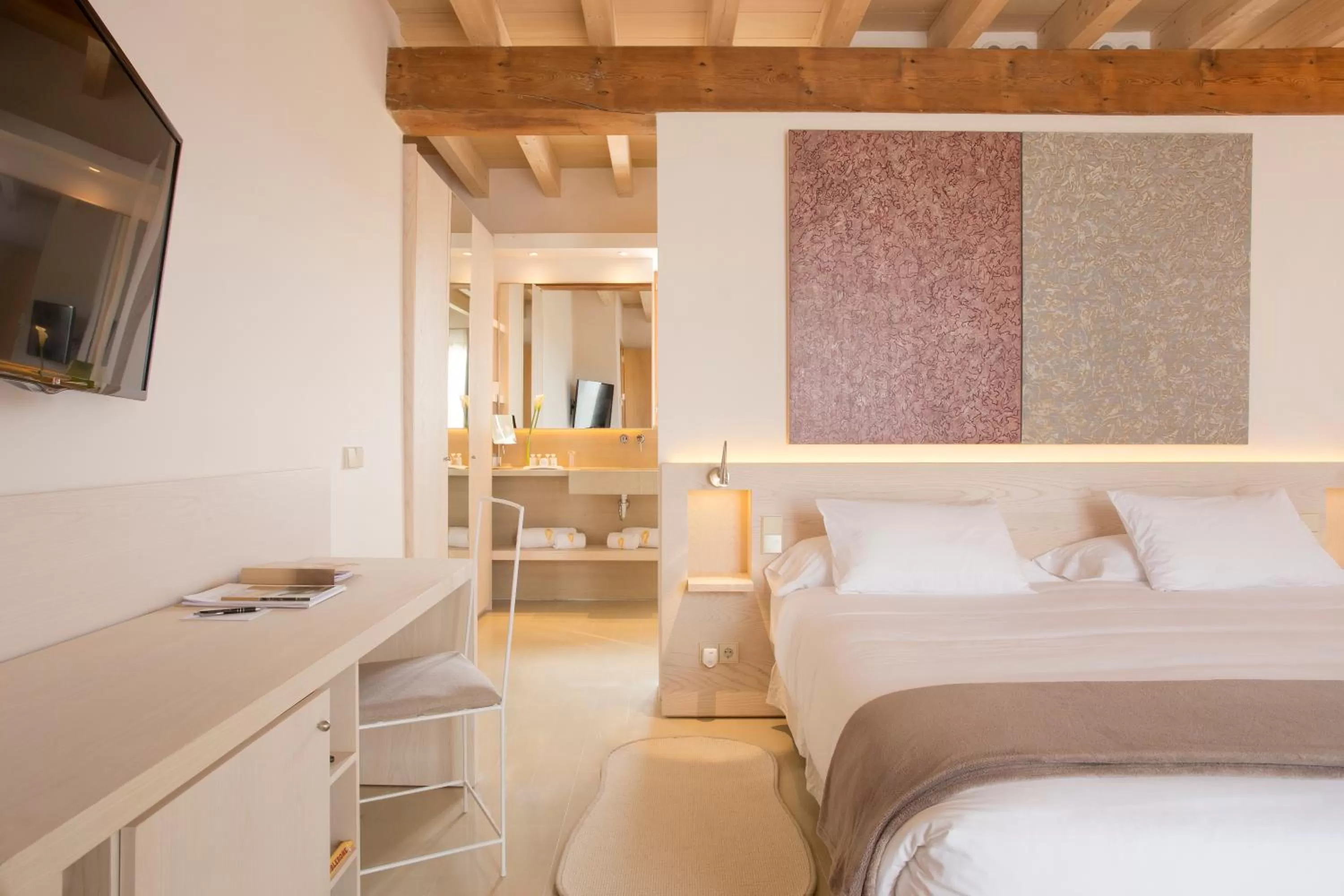 Bed in Fontsanta Hotel Thermal & Spa - Adults Only